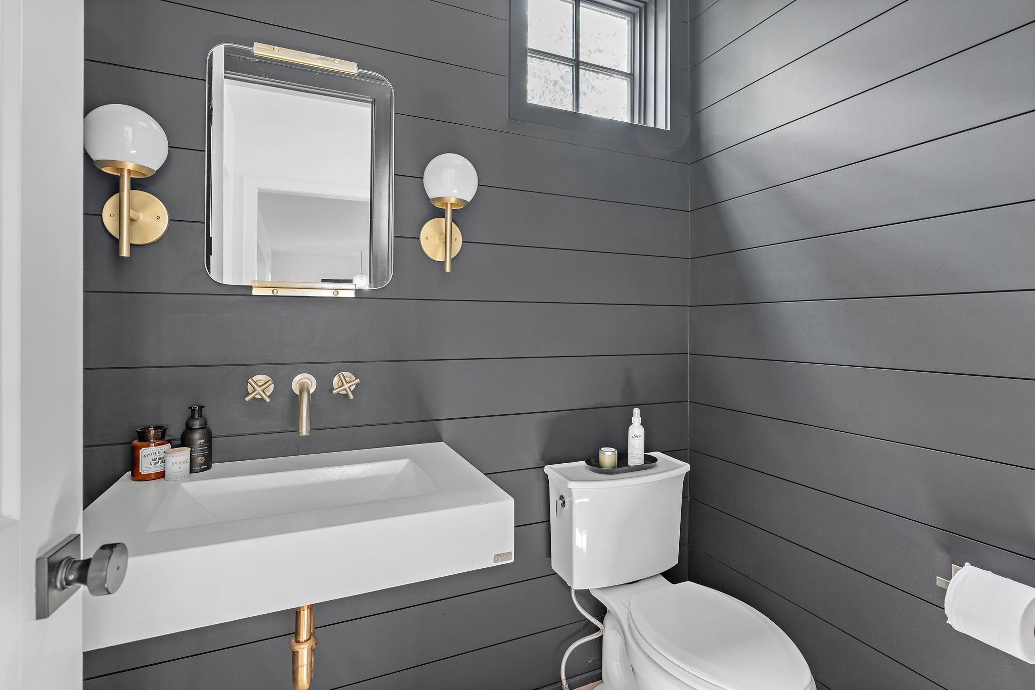 1207 Sweetbriar Avenue Unit: A & B