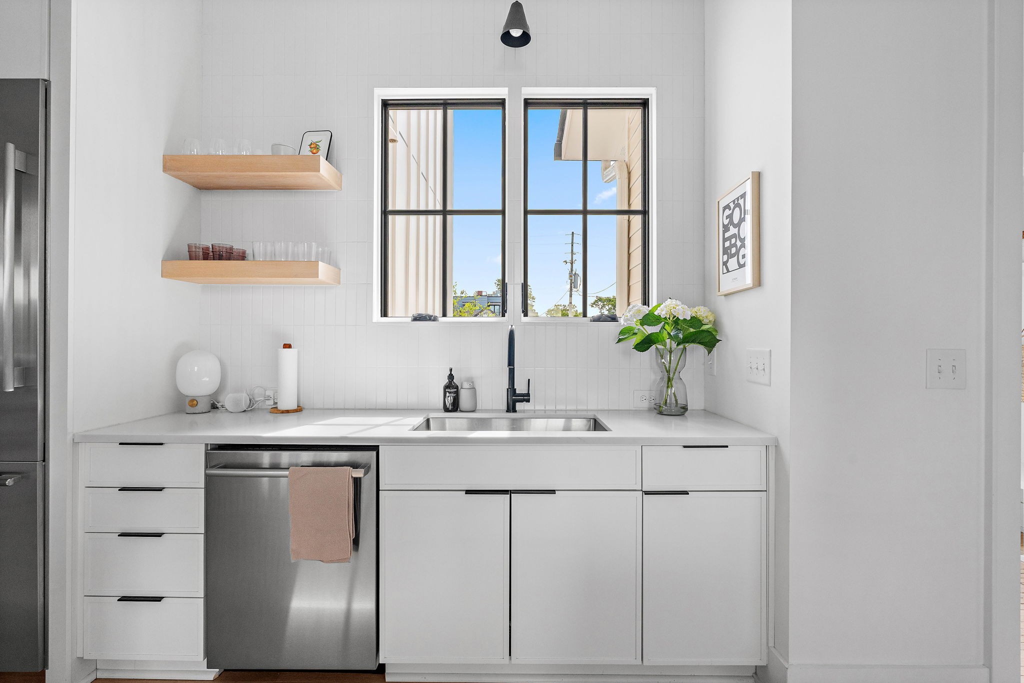 1207 Sweetbriar Avenue Unit: A & B