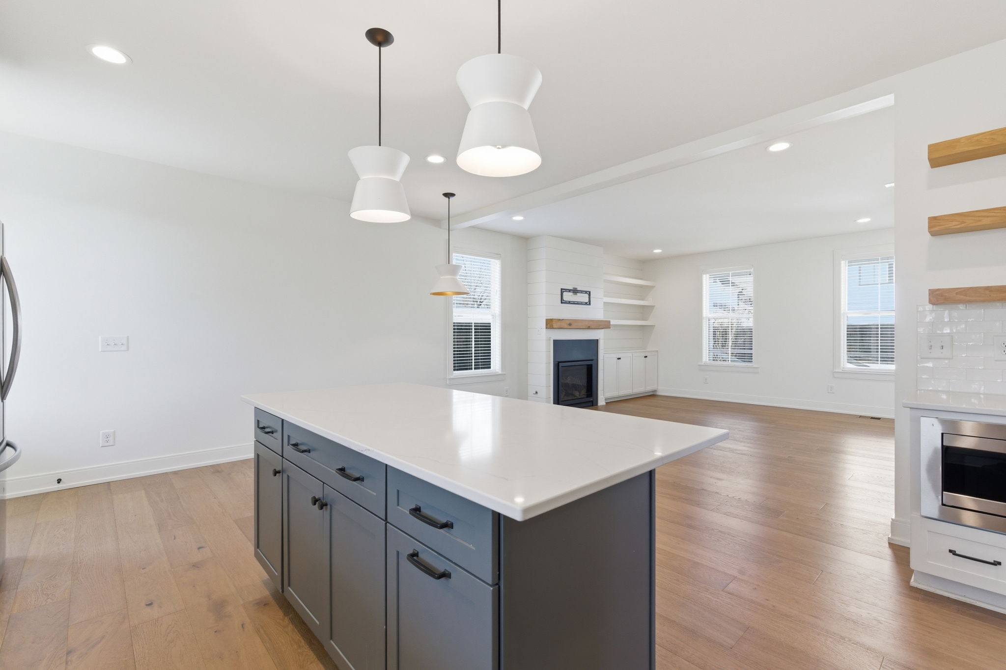 1207 Sweetbriar Avenue Unit: A & B