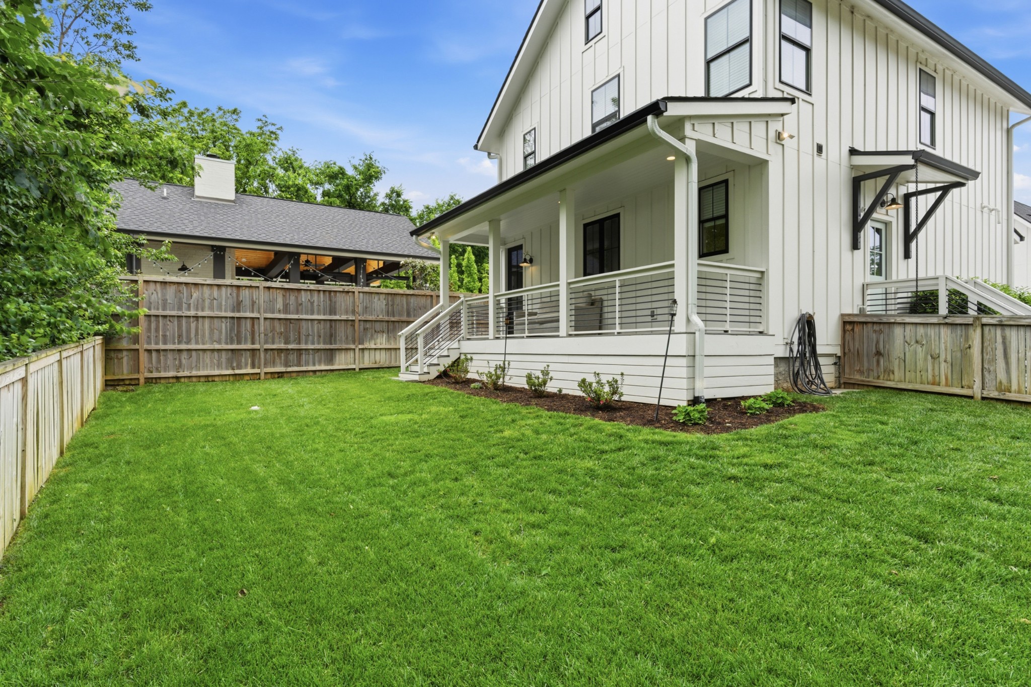 1207 Sweetbriar Avenue Unit: A & B