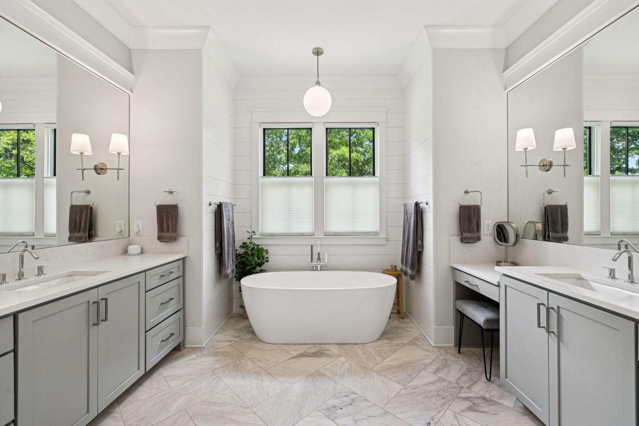 5116 Williamsburg Rd