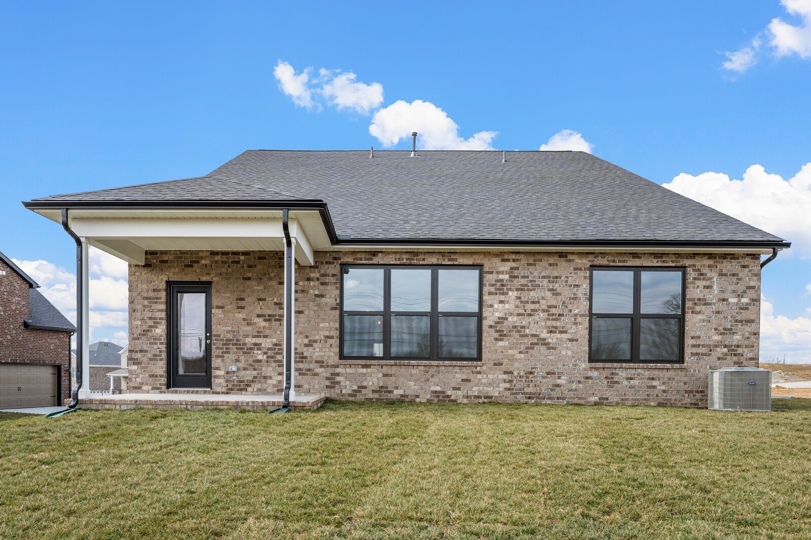283 Johnnys Place