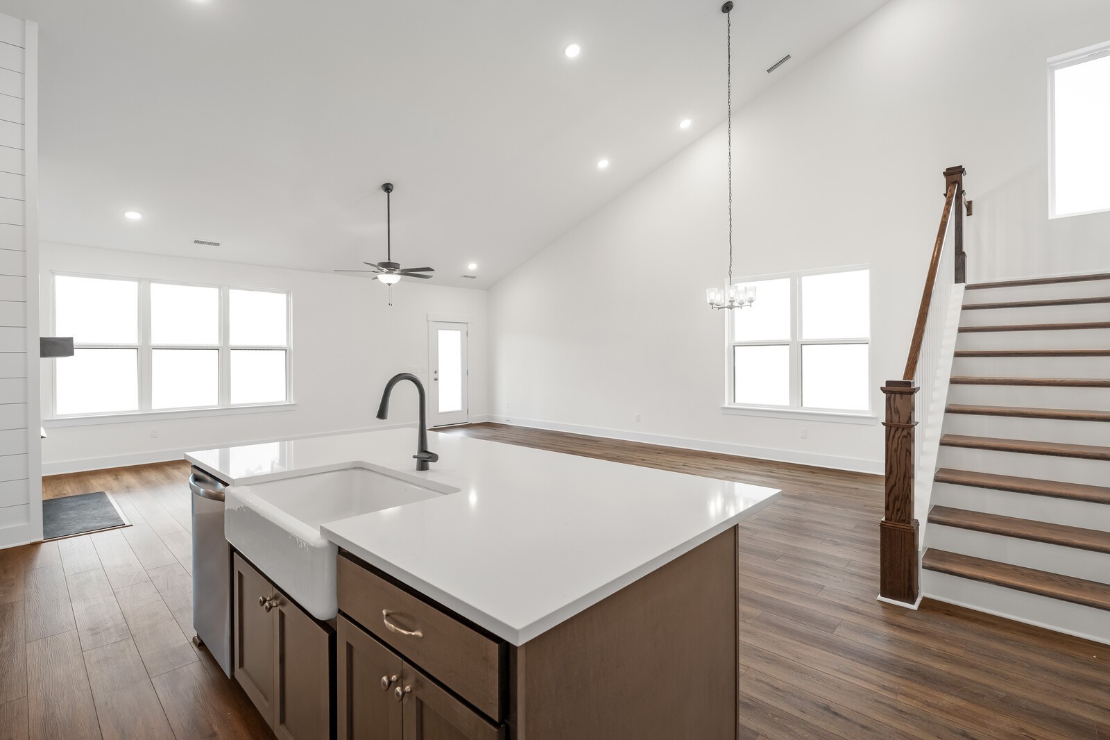 287 Johnnys Place