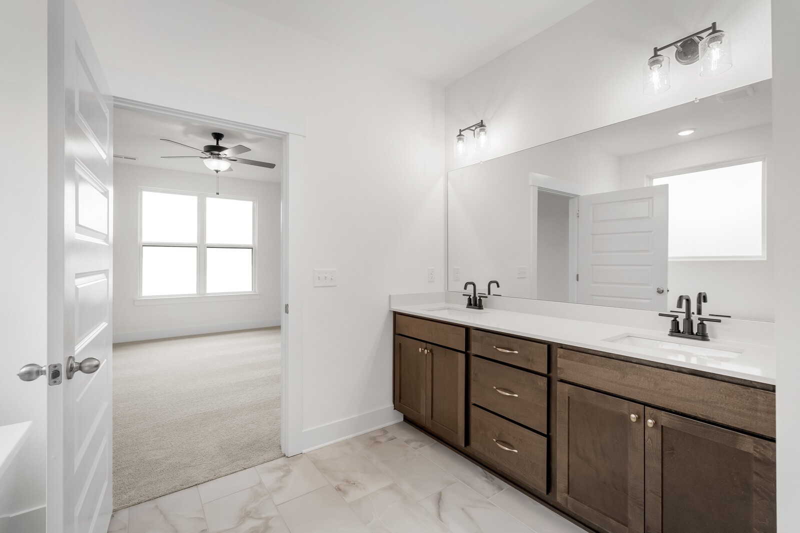 287 Johnnys Place