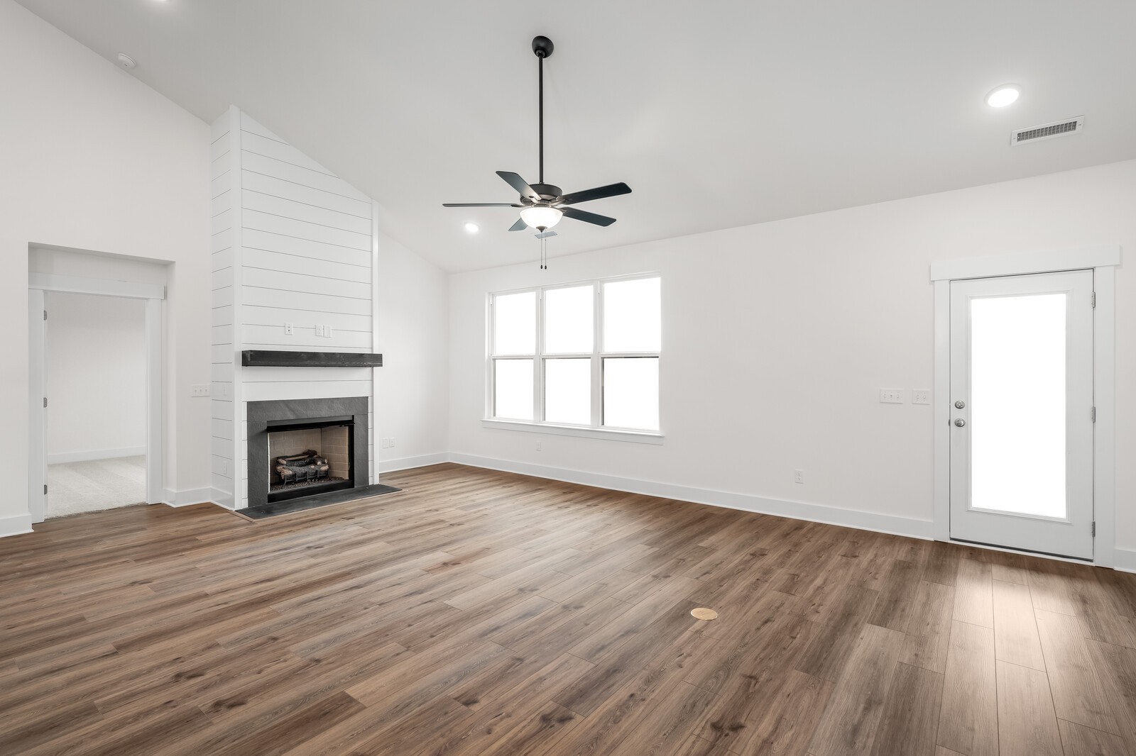 287 Johnnys Place