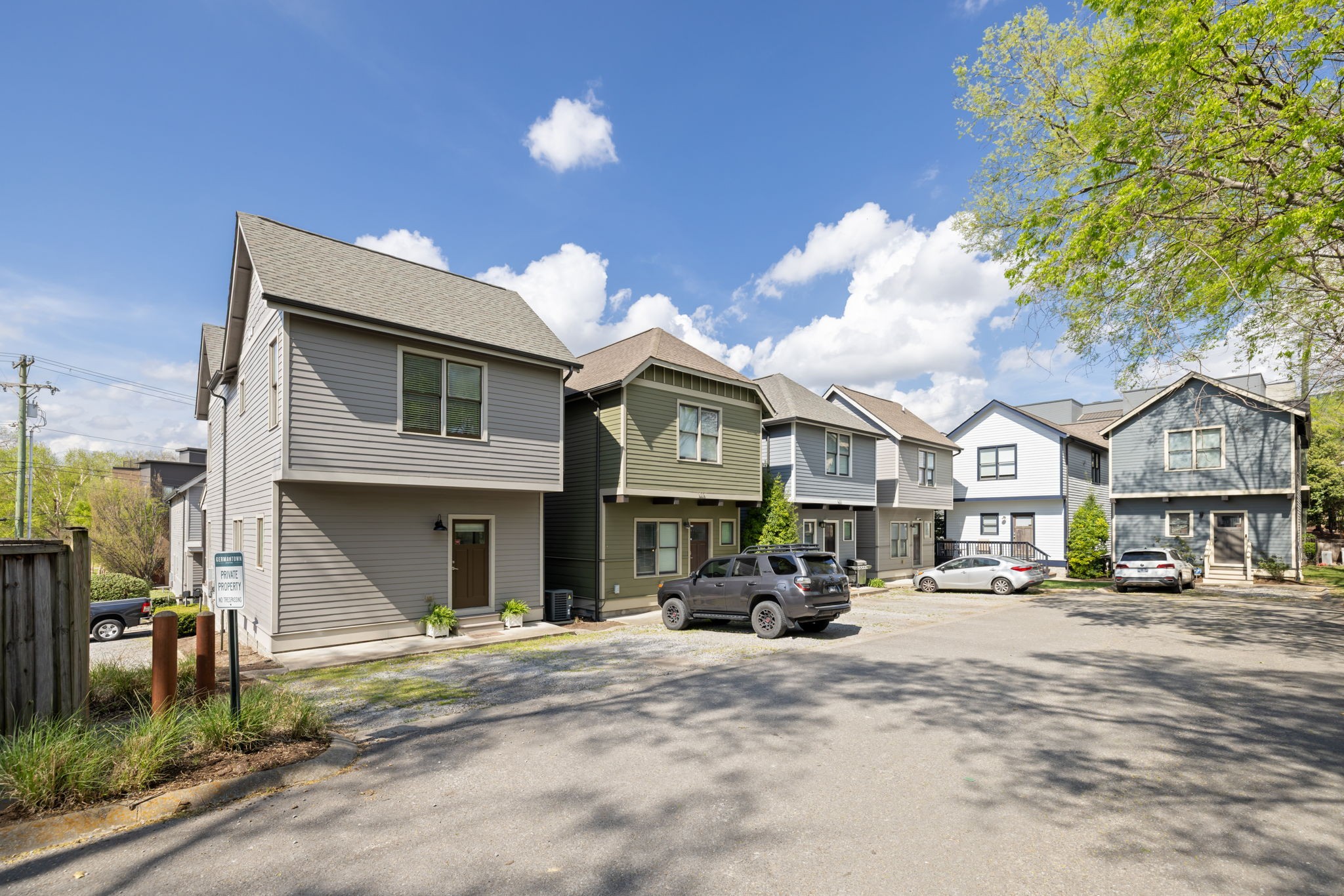 413 Van Buren St Unit: 101