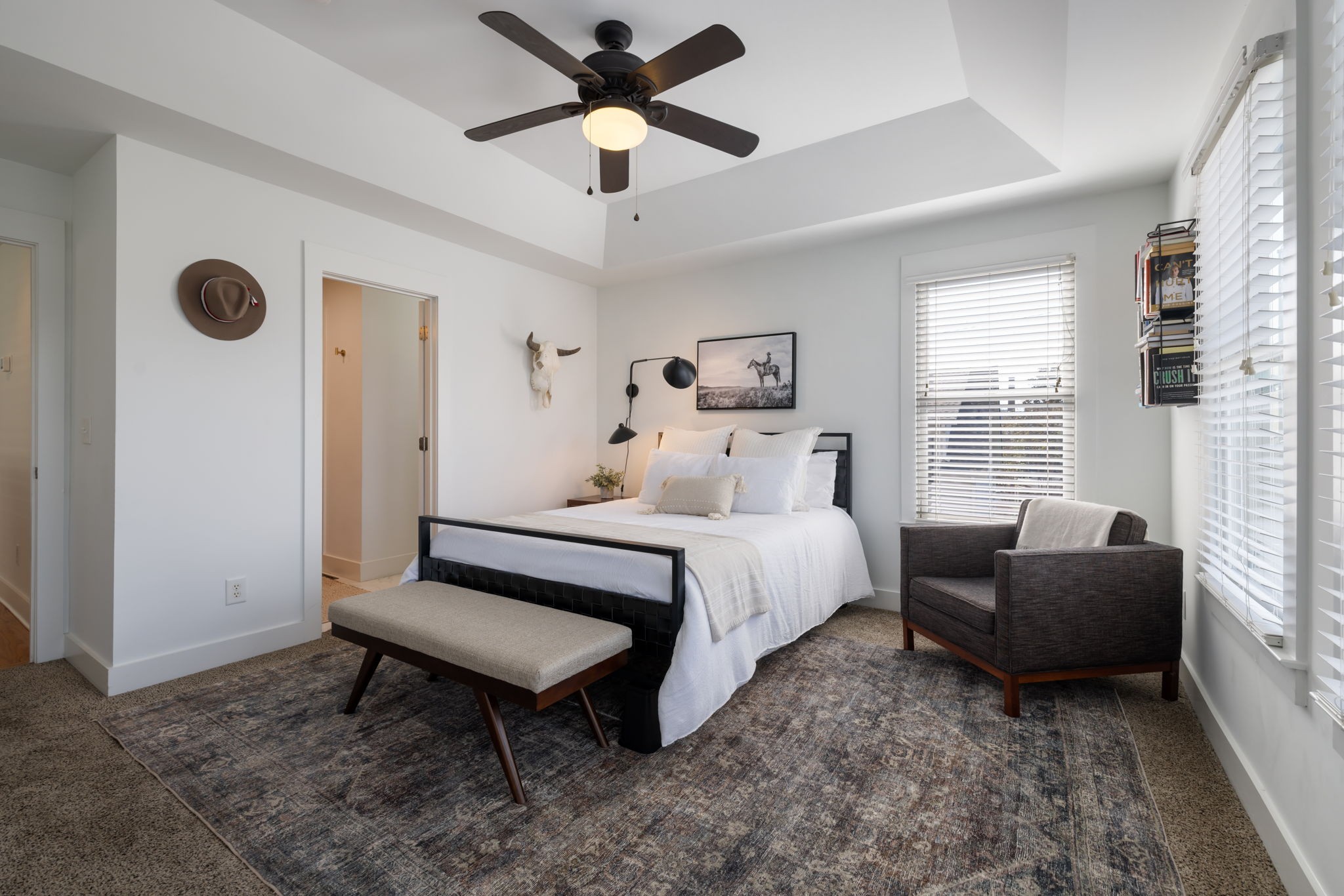 413 Van Buren St Unit: 101