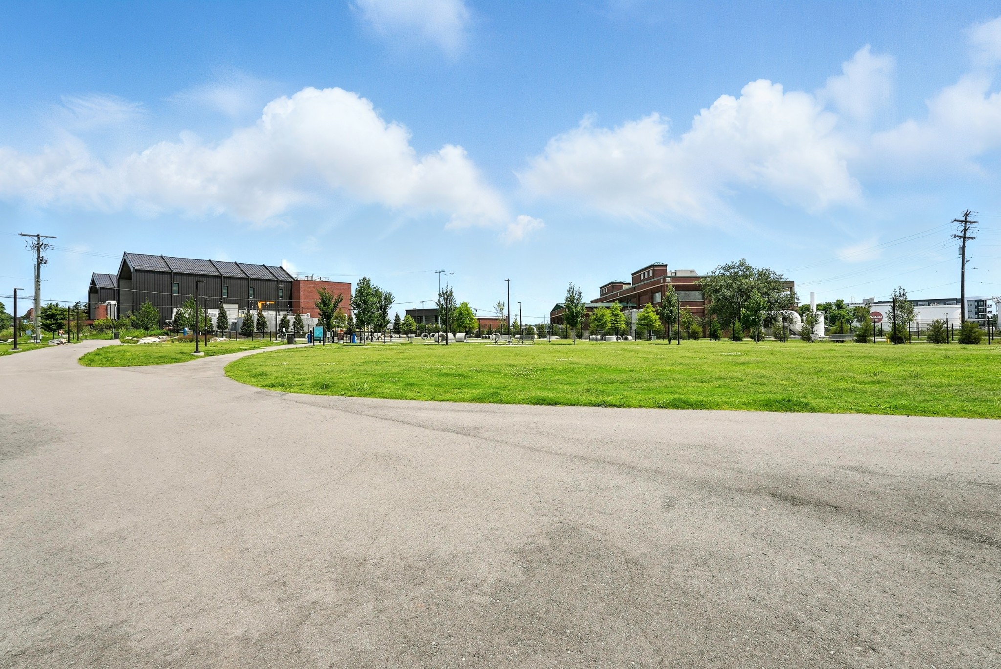 413 Van Buren St Unit: 101