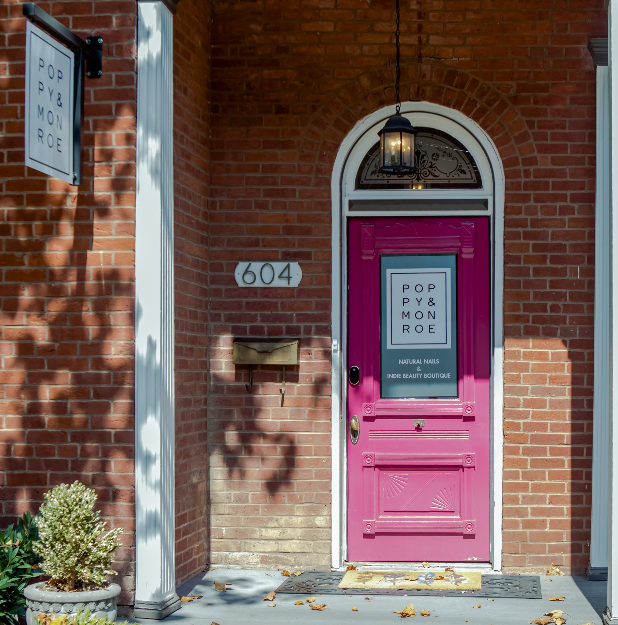 413 Van Buren St Unit: 101