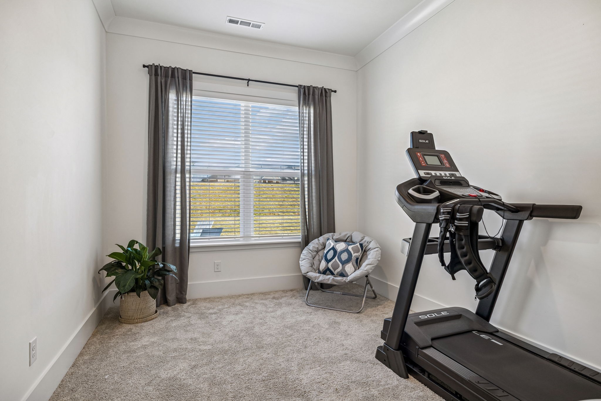 7283 Fiddlers Glen Dr