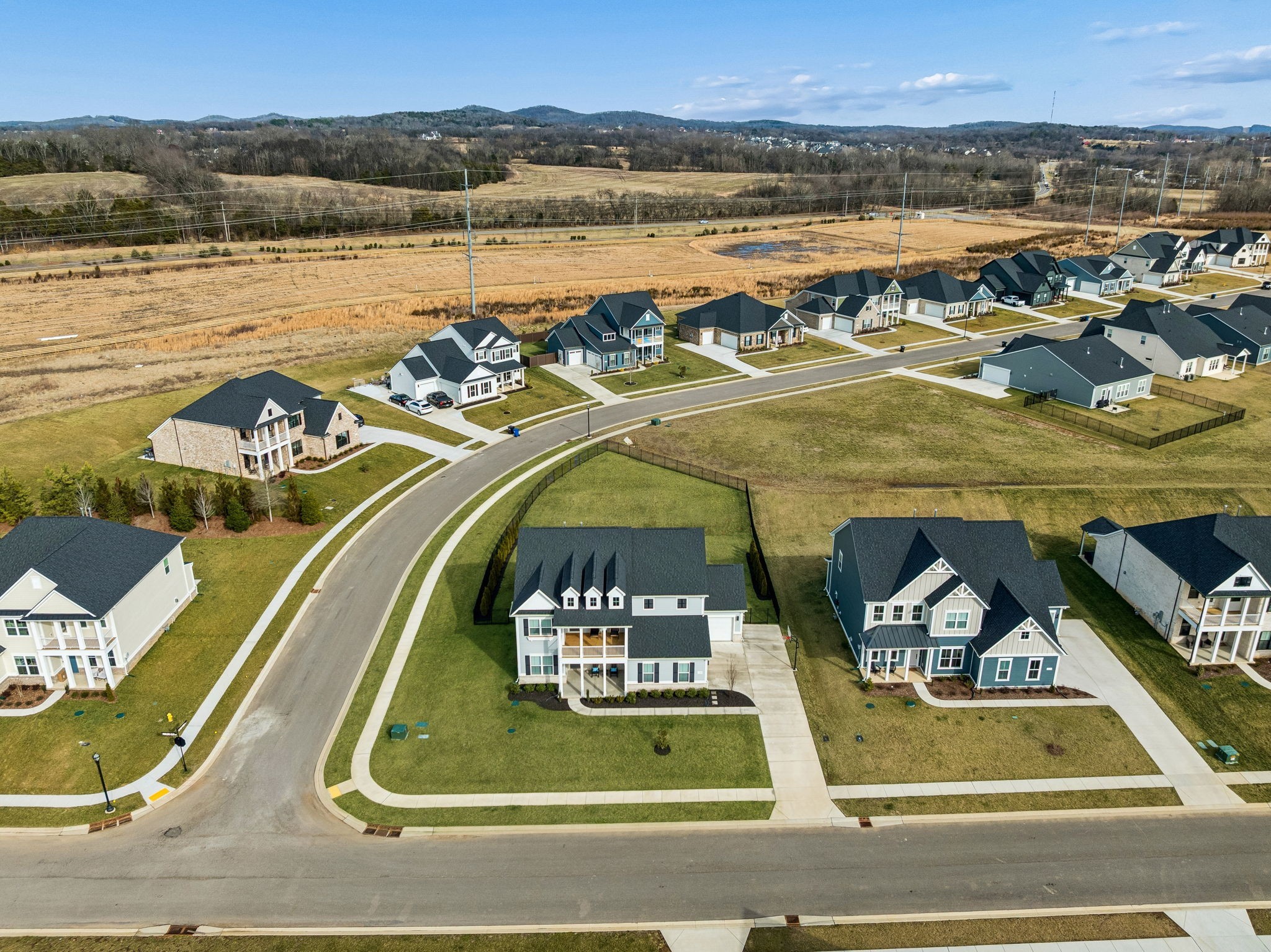 7283 Fiddlers Glen Dr