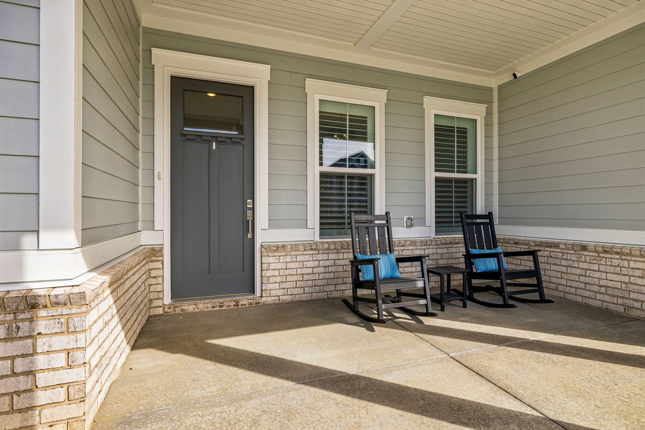 7283 Fiddlers Glen Dr