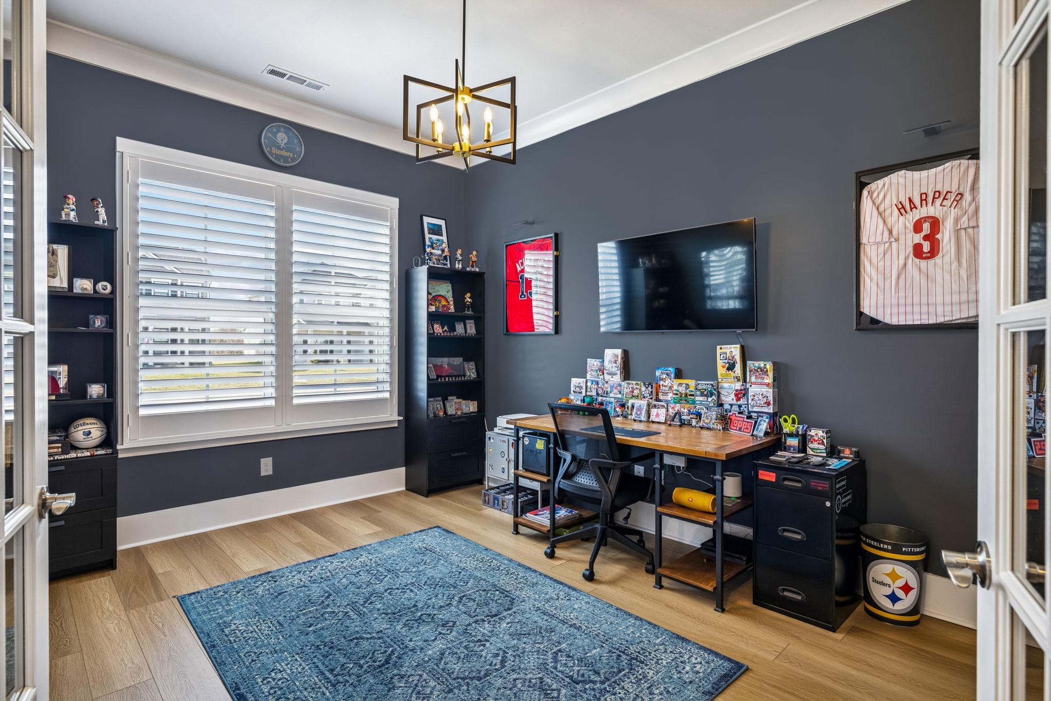 7283 Fiddlers Glen Dr