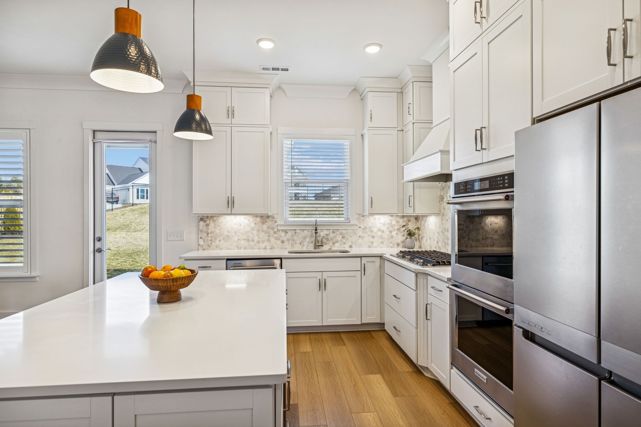 7283 Fiddlers Glen Dr