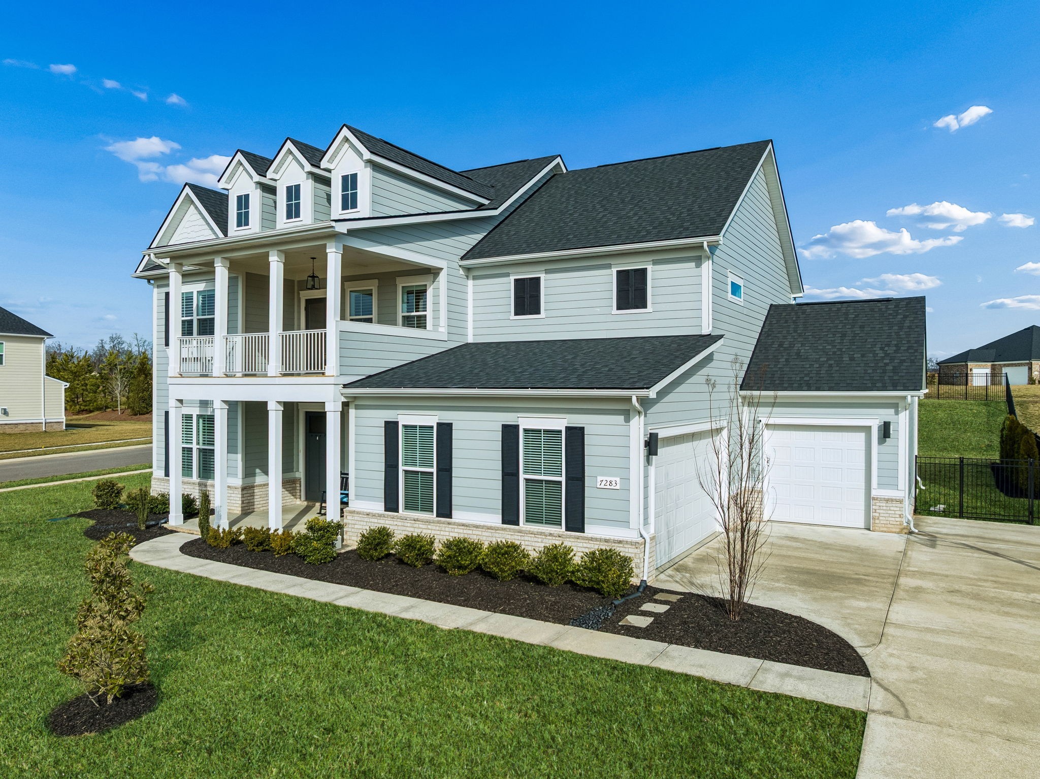 7283 Fiddlers Glen Dr