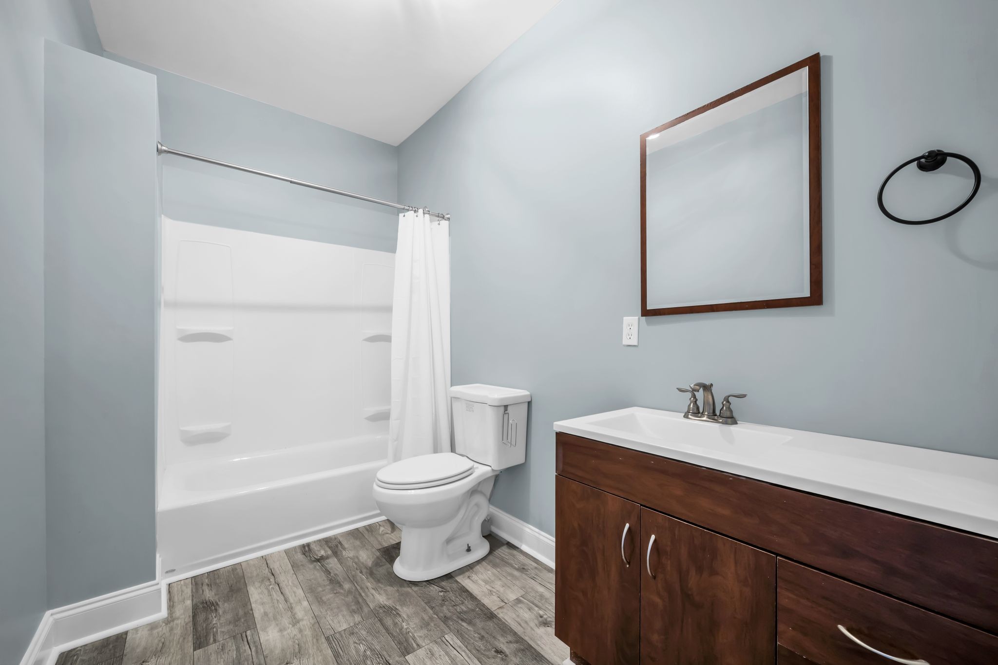 1826 Lake Meadow Trl