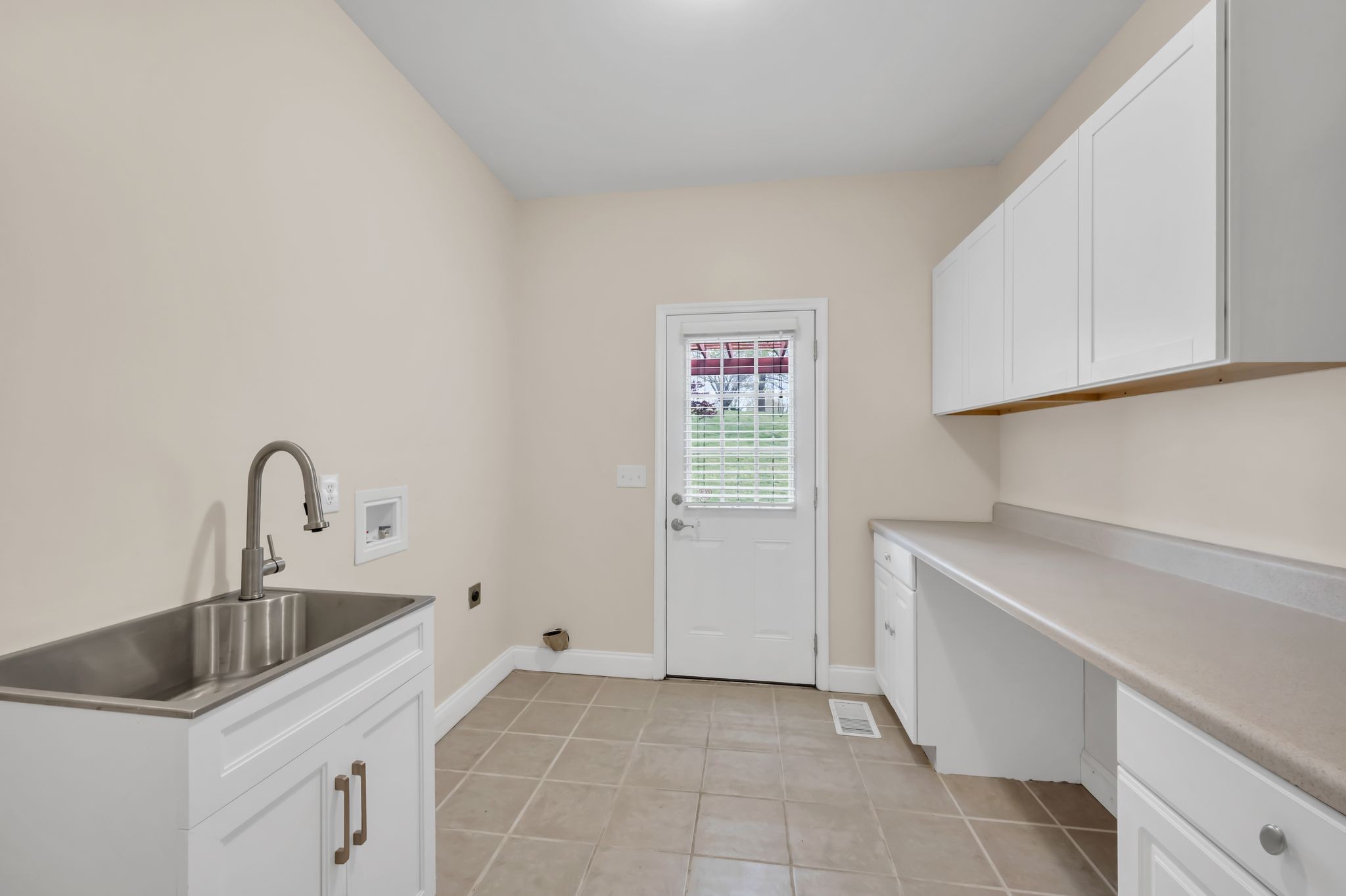 1826 Lake Meadow Trl
