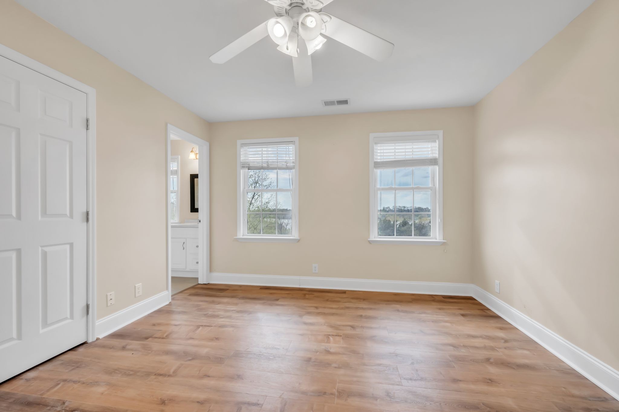 1826 Lake Meadow Trl