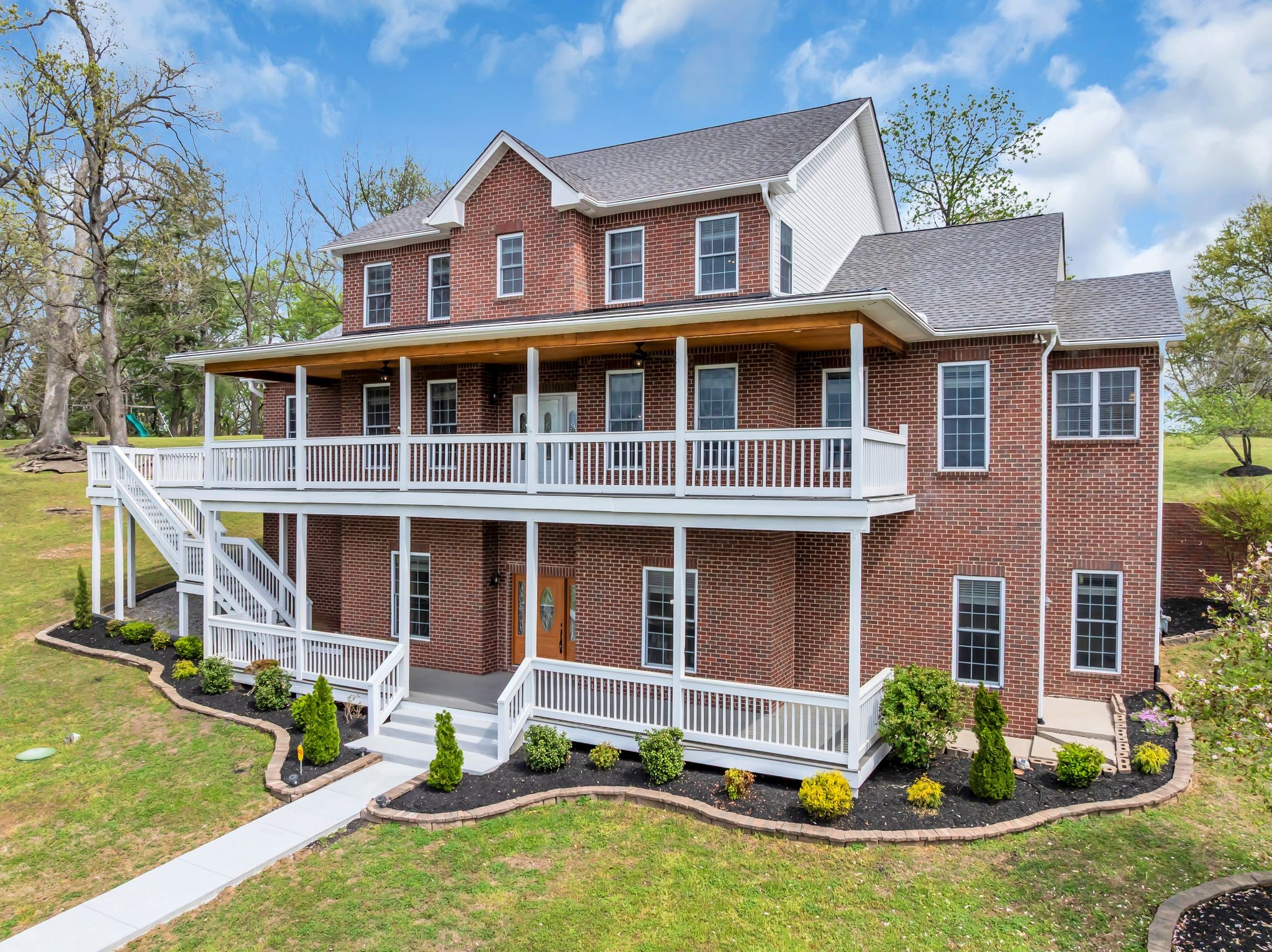 1826 Lake Meadow Trl