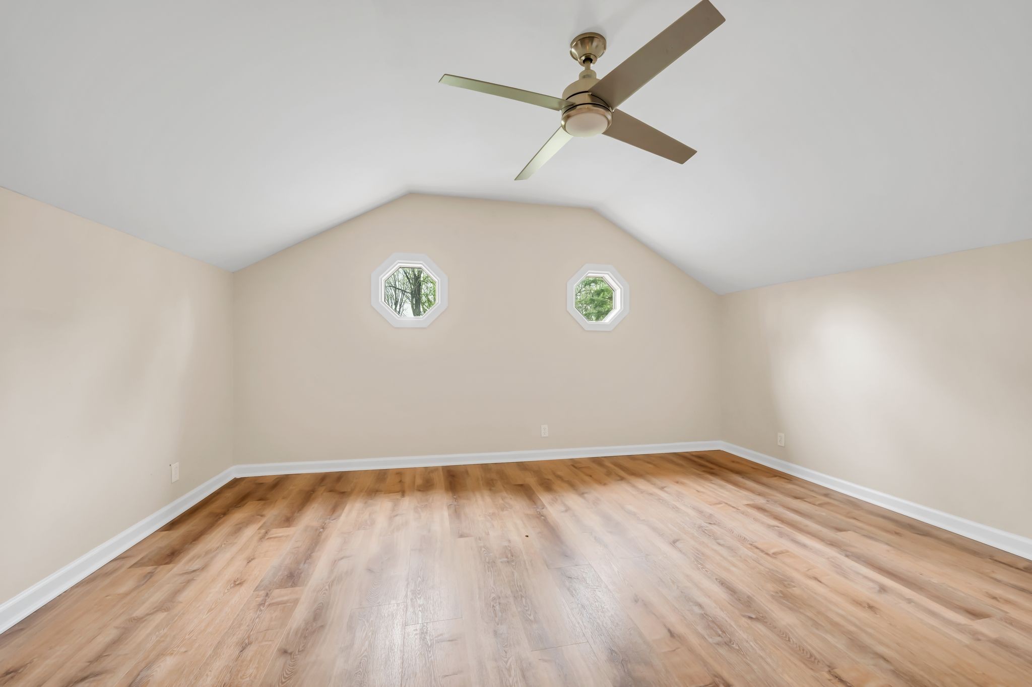 1826 Lake Meadow Trl