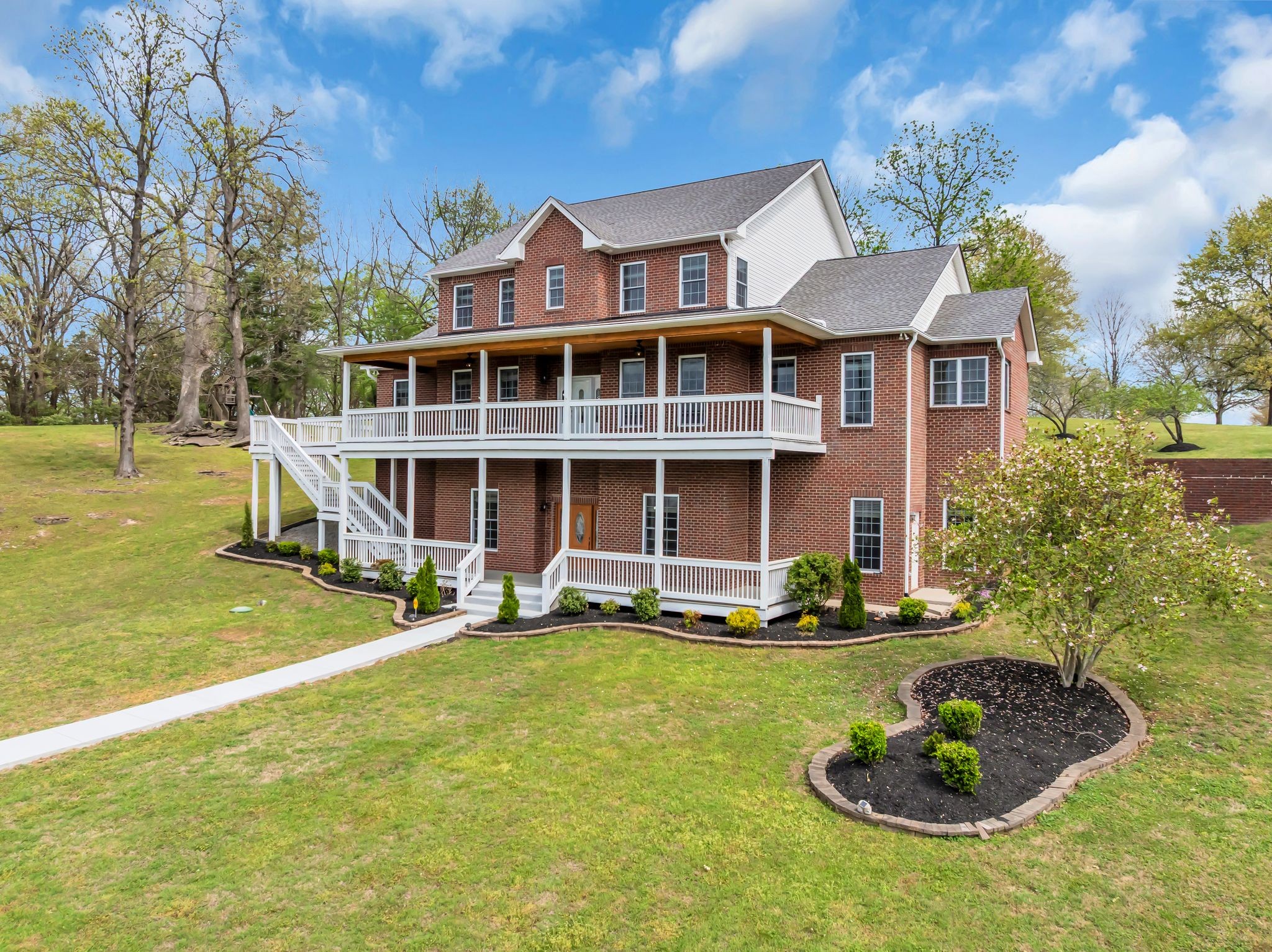 1826 Lake Meadow Trl