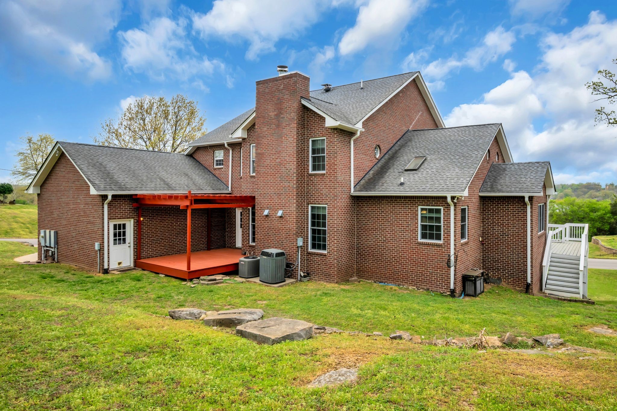 1826 Lake Meadow Trl