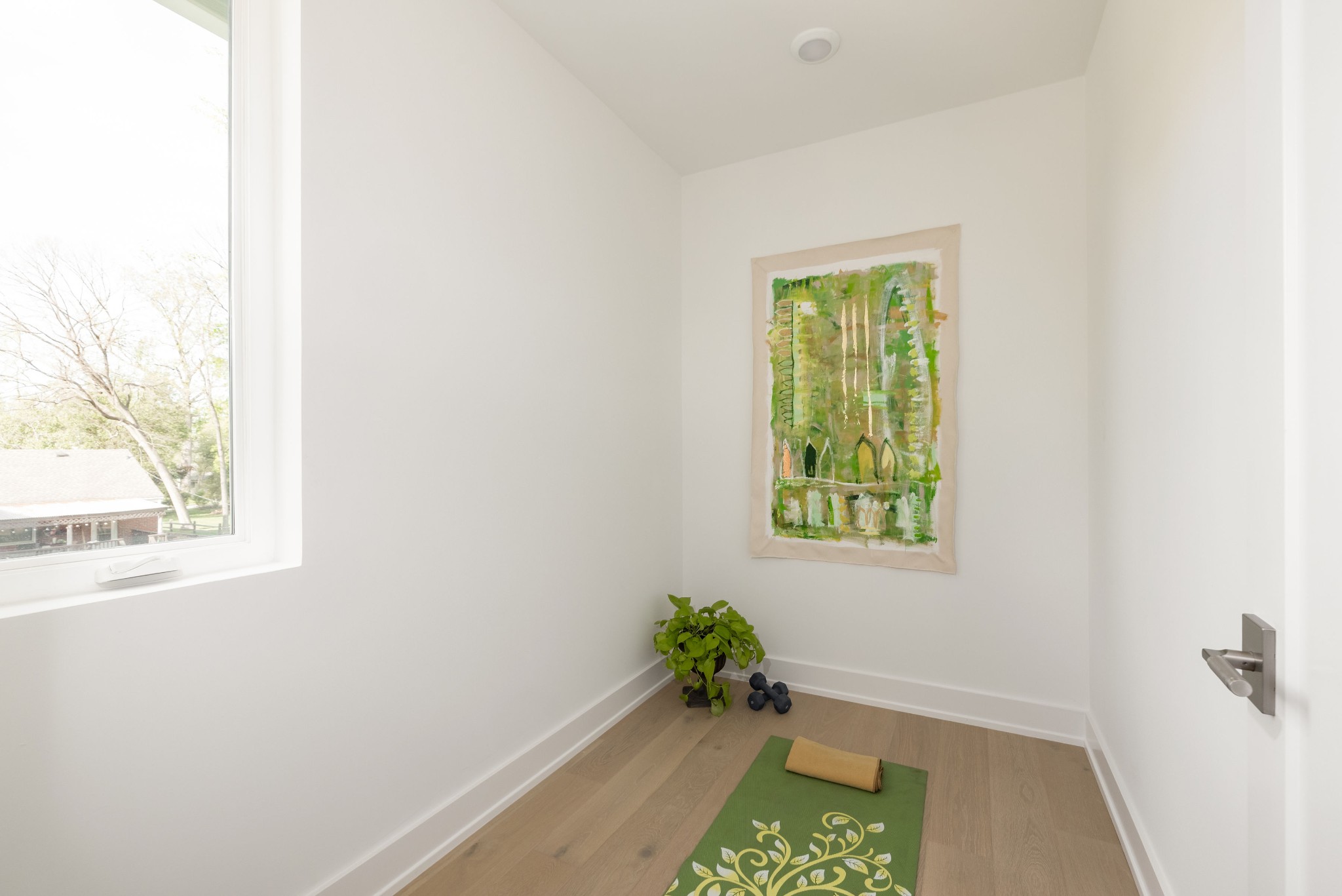 1208B McGavock Pike