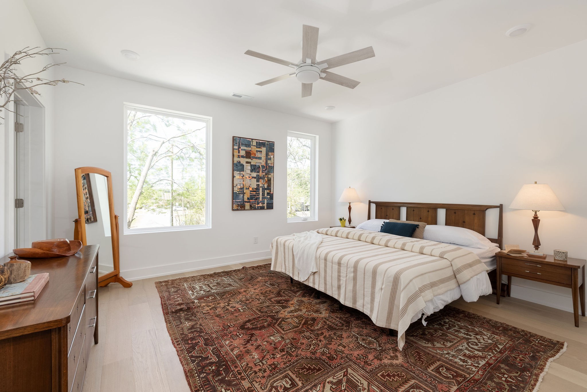 1208A McGavock Pike