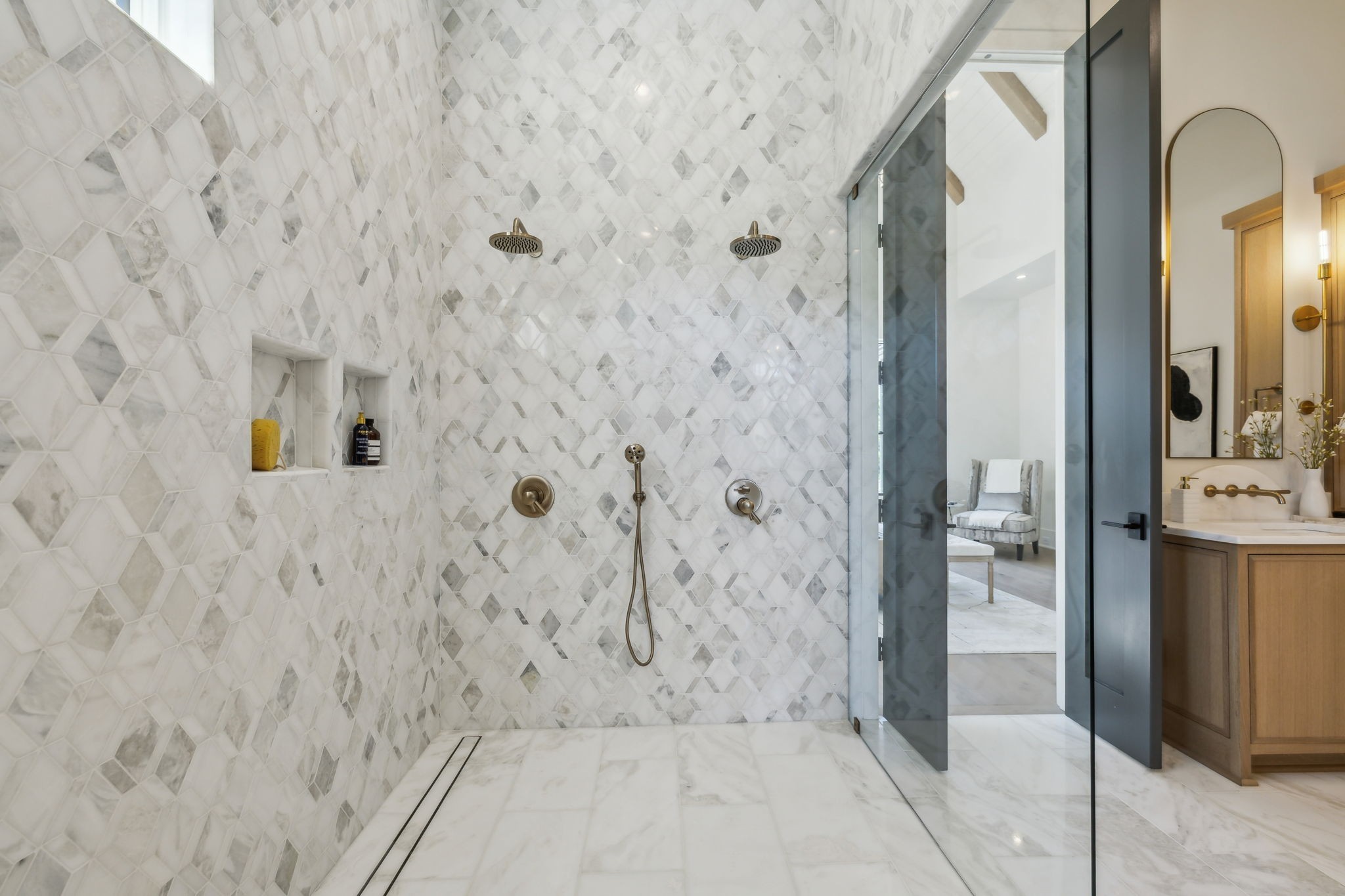 8104 Turning Point Dr