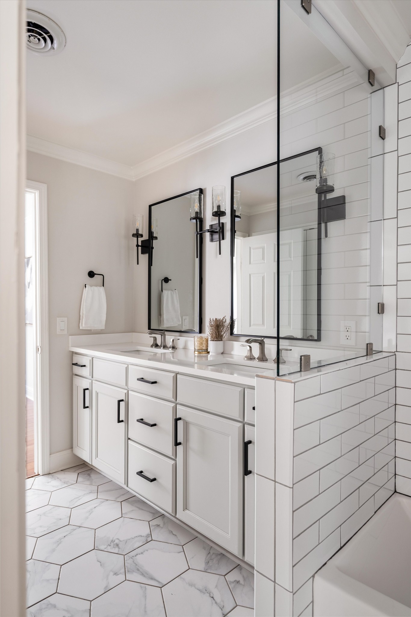 1134 Barrel Springs Hollow Rd