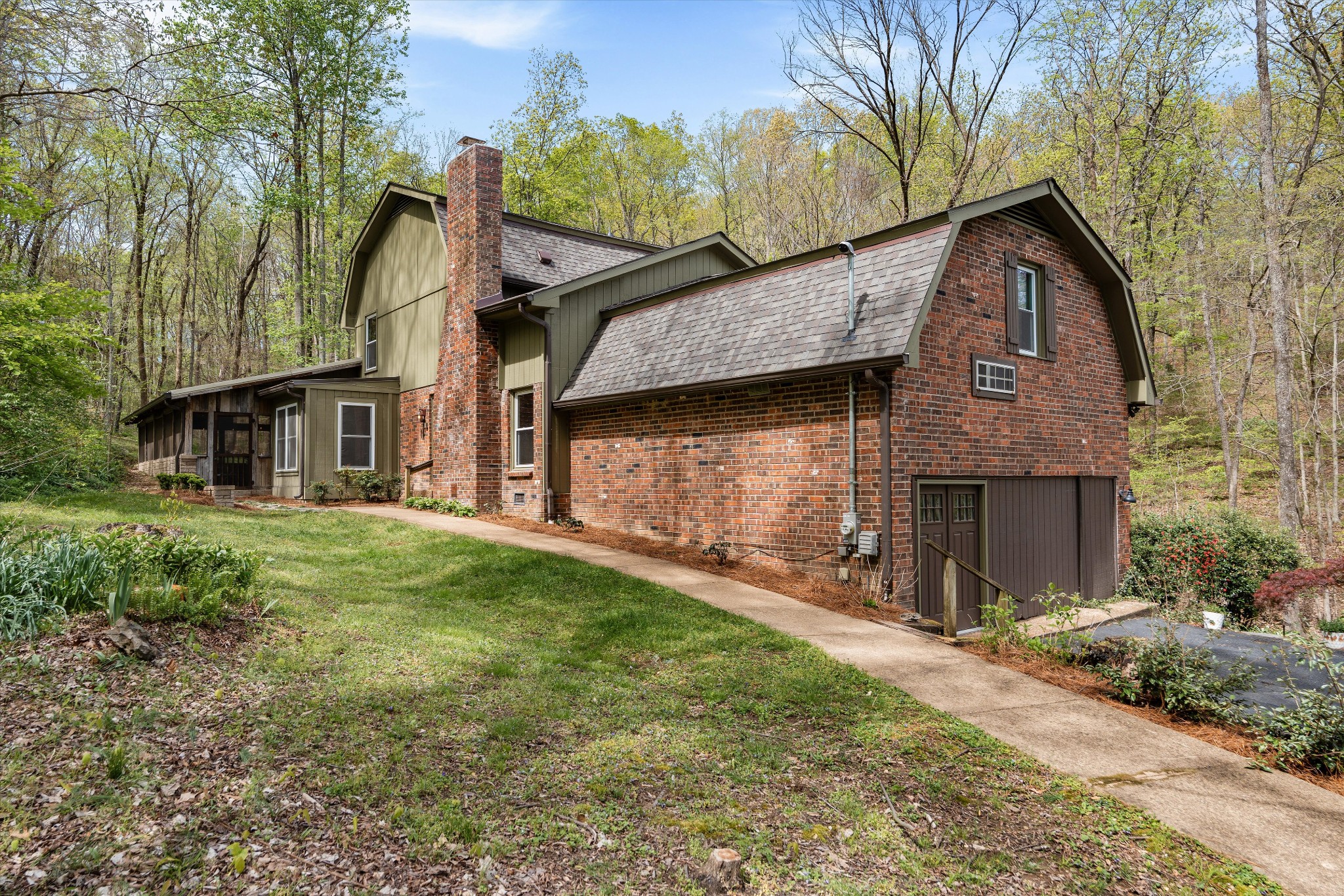 1134 Barrel Springs Hollow Rd