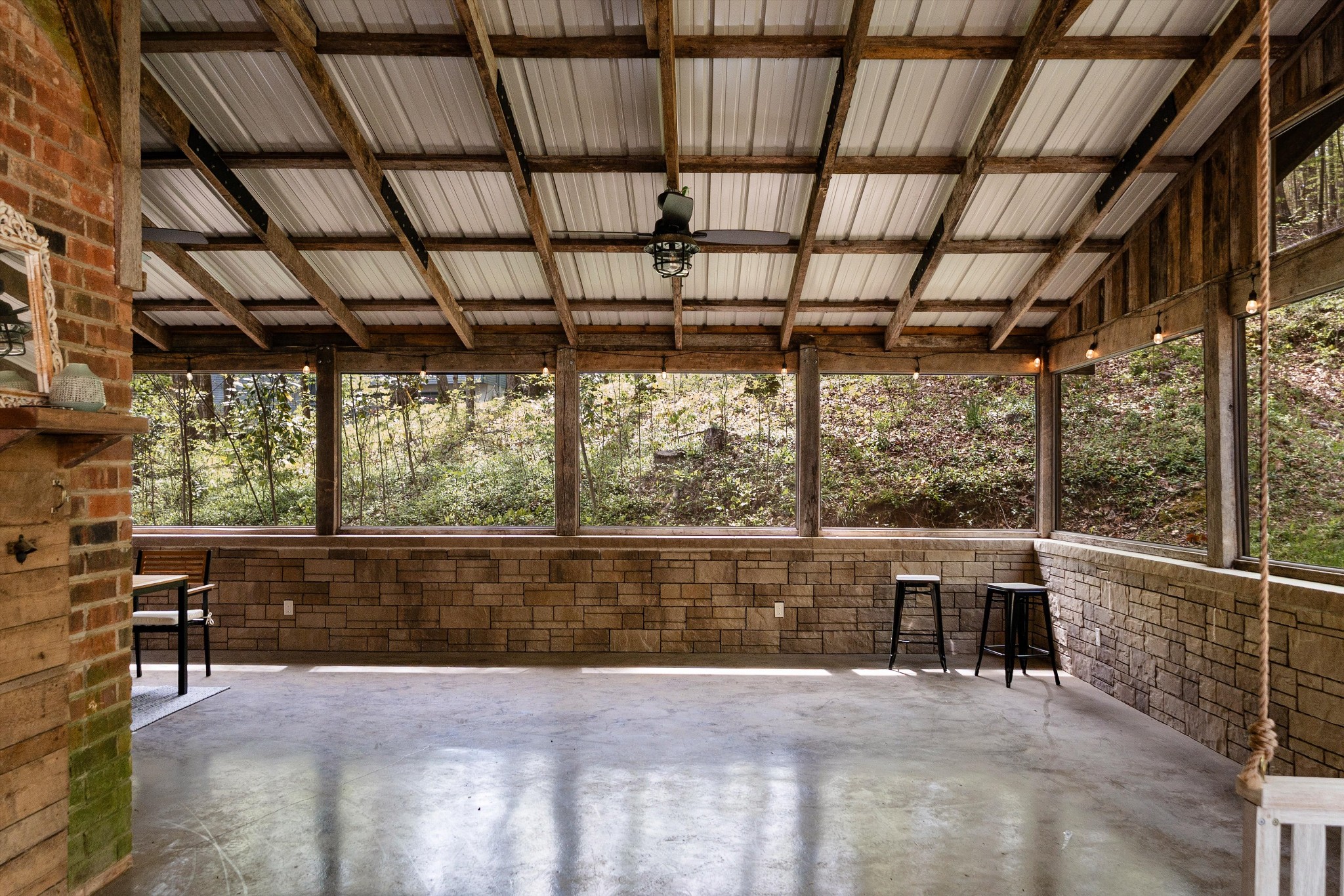 1134 Barrel Springs Hollow Rd