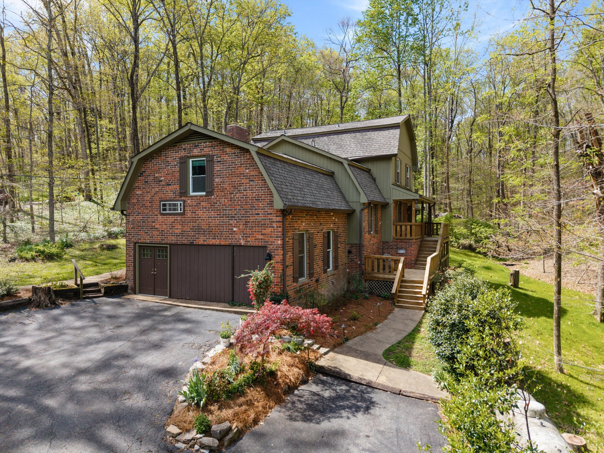 1134 Barrel Springs Hollow Rd