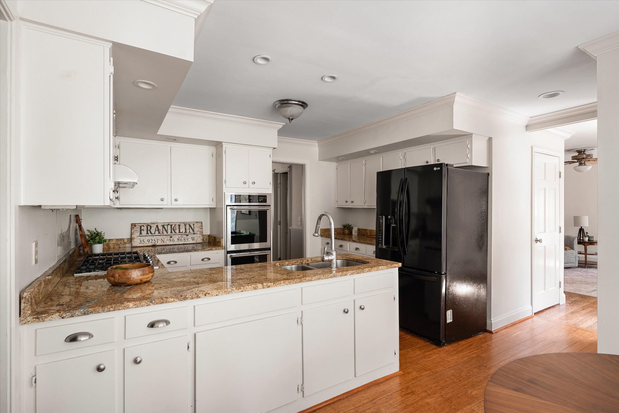 1134 Barrel Springs Hollow Rd