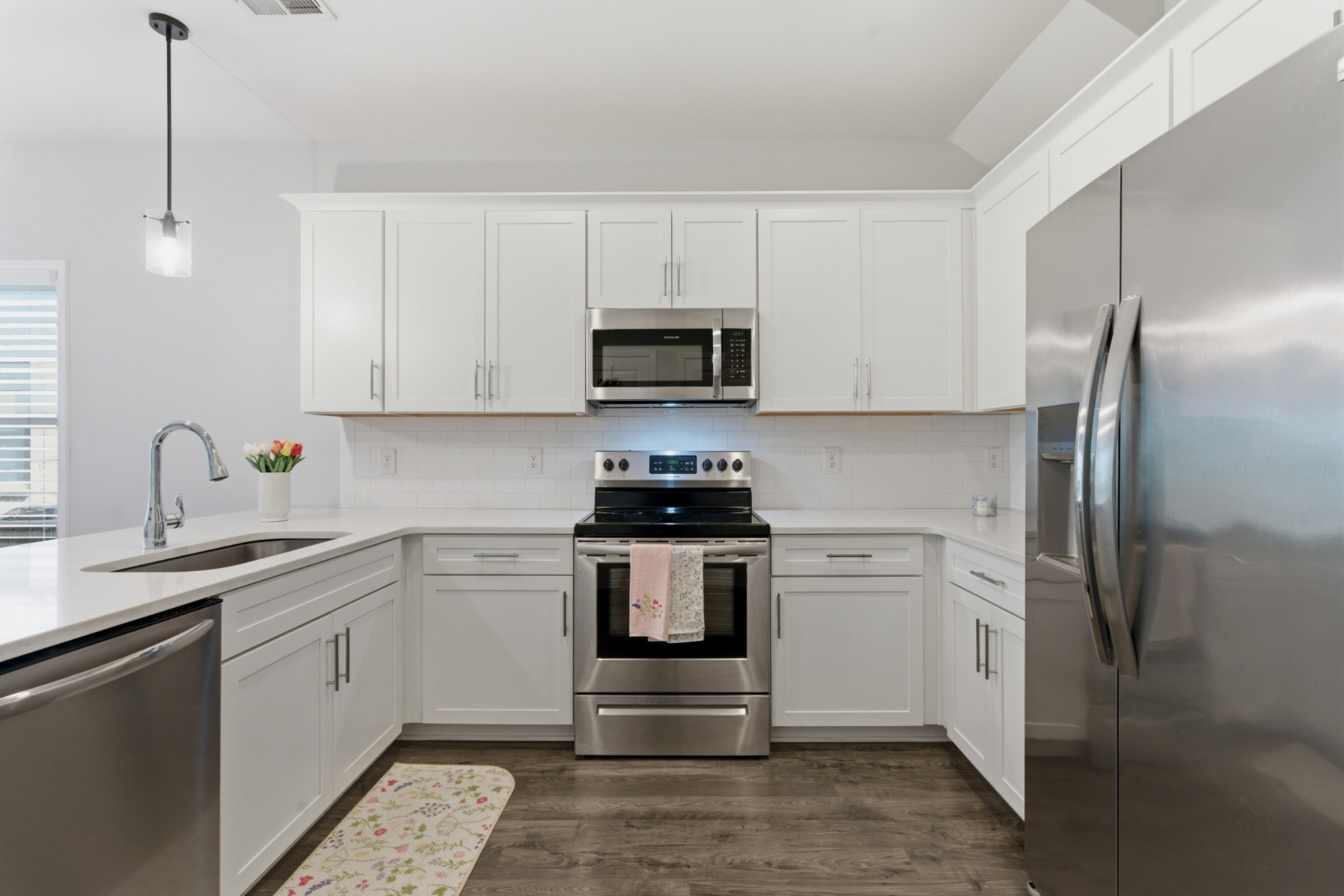 360 Banbury Dr