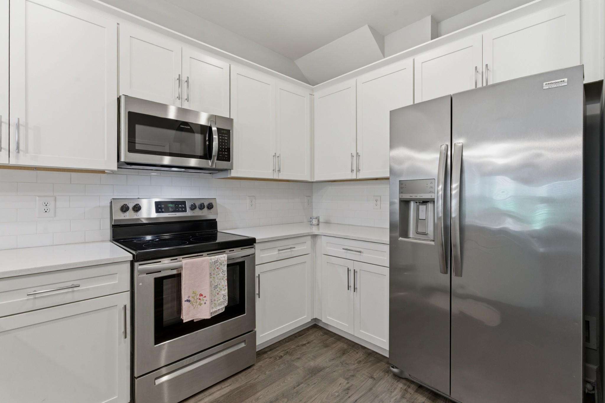 360 Banbury Dr