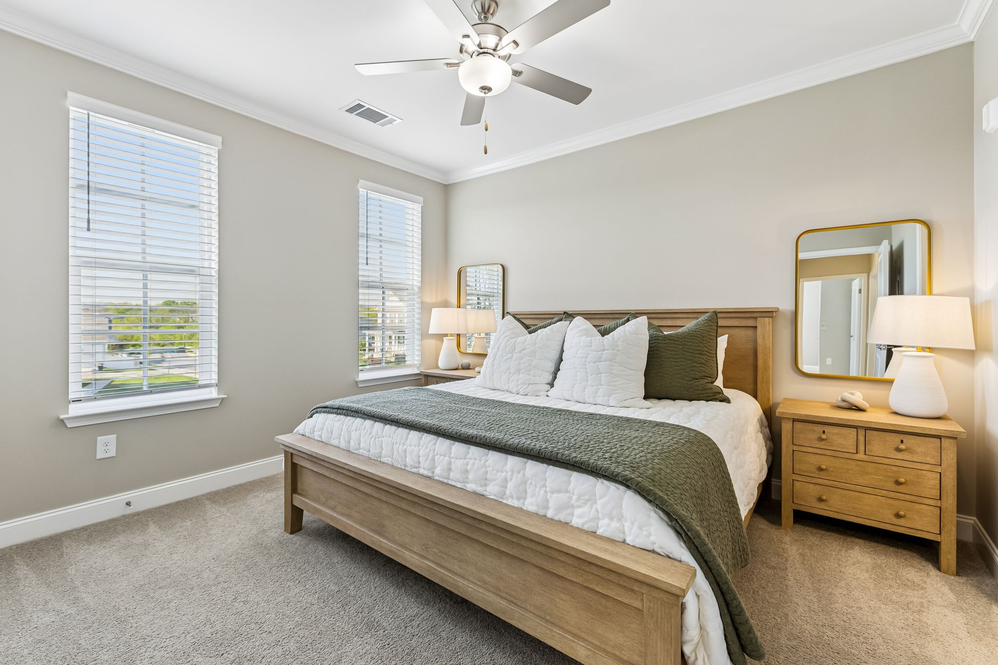 3220 Patcham Dr Unit: 204