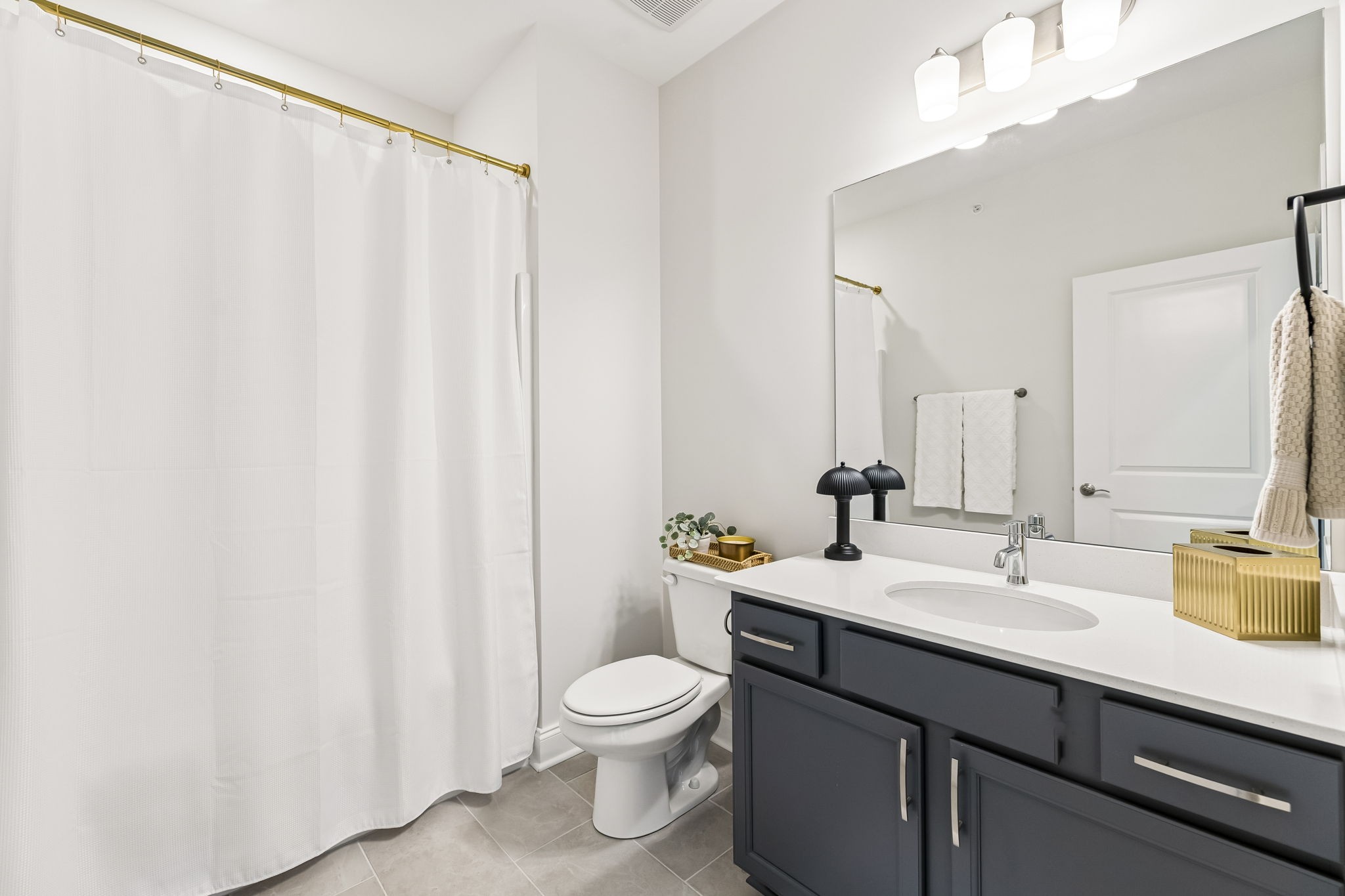 3220 Patcham Dr Unit: 204