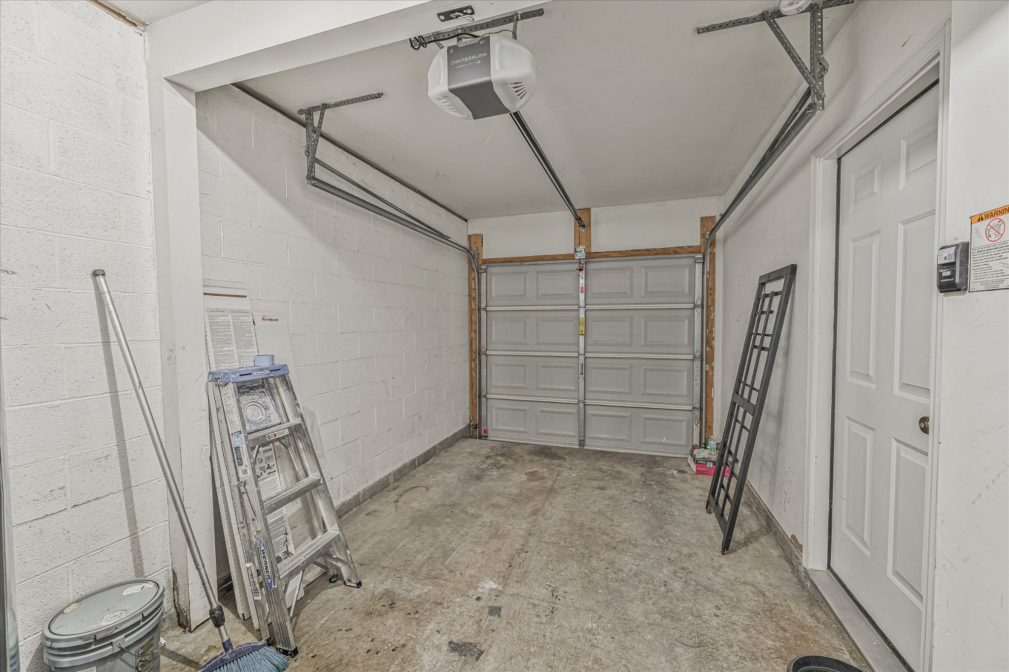 643 Huffine Manor Cir