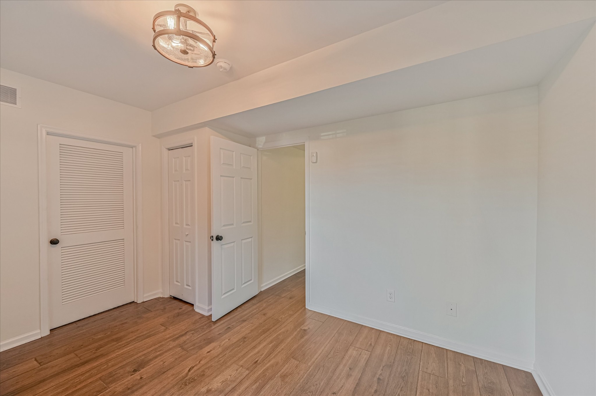 643 Huffine Manor Cir