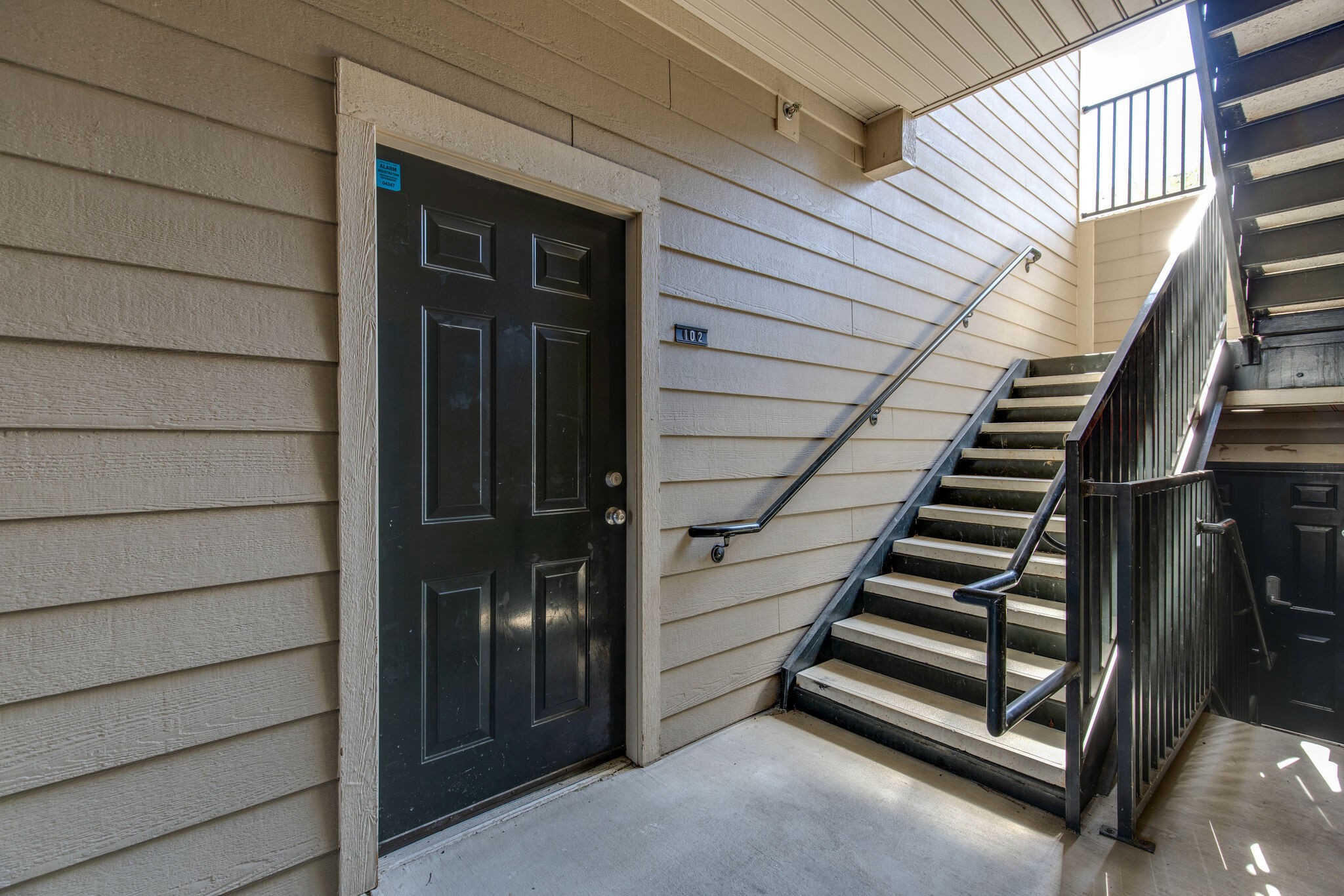 2304 Elliott Ave Unit: 102