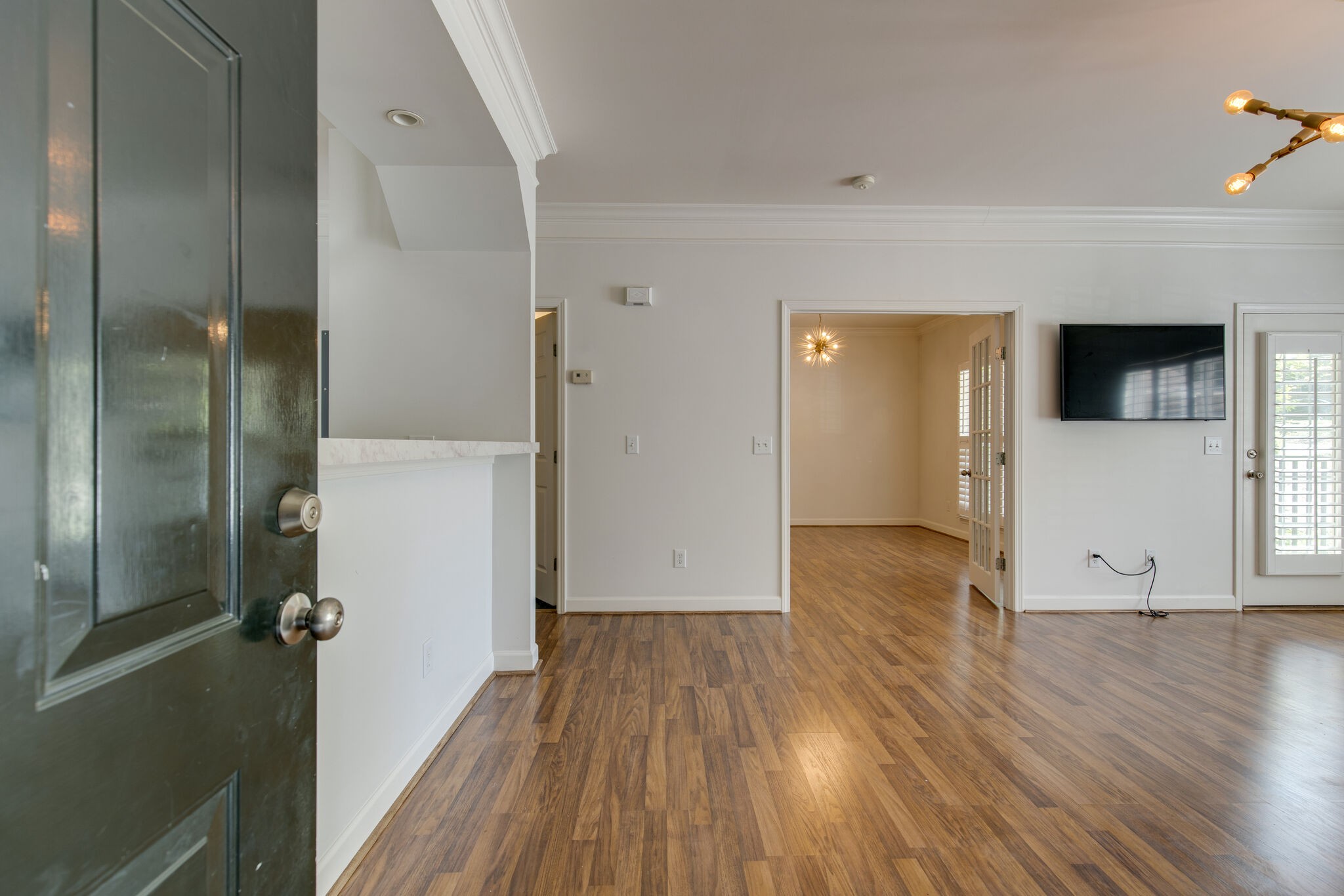 2304 Elliott Ave Unit: 102