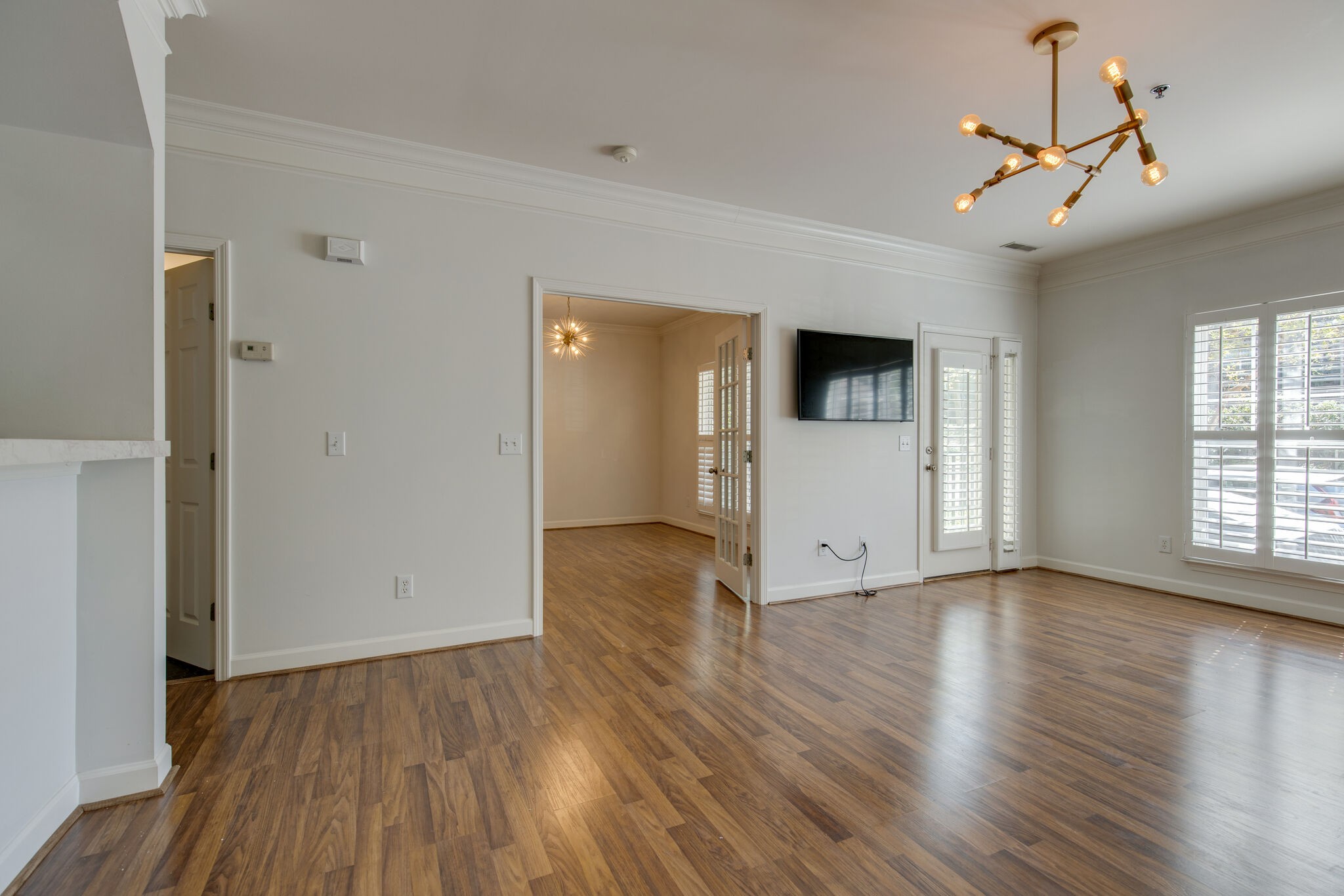 2304 Elliott Ave Unit: 102