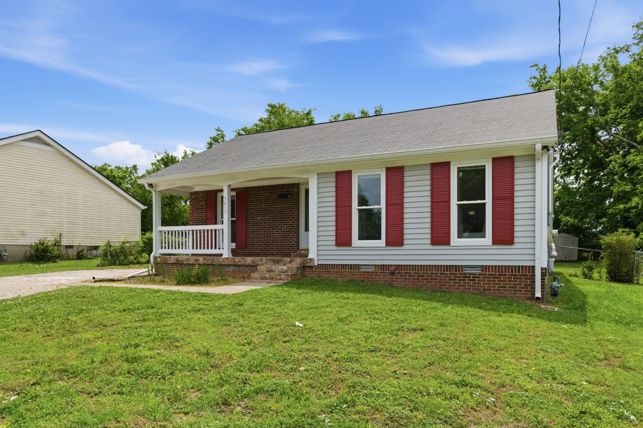 3617 Donna Kay Dr