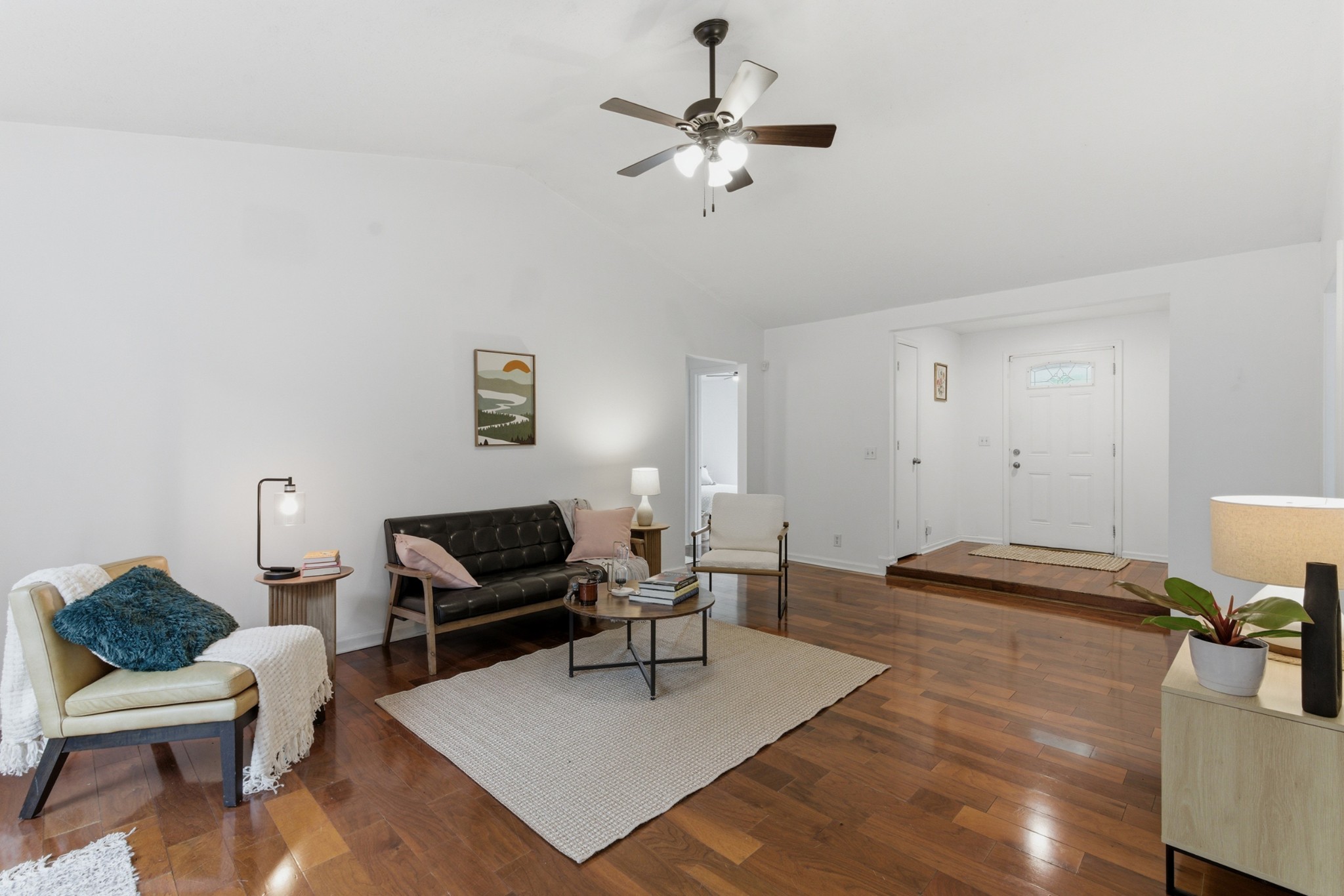 3617 Donna Kay Dr