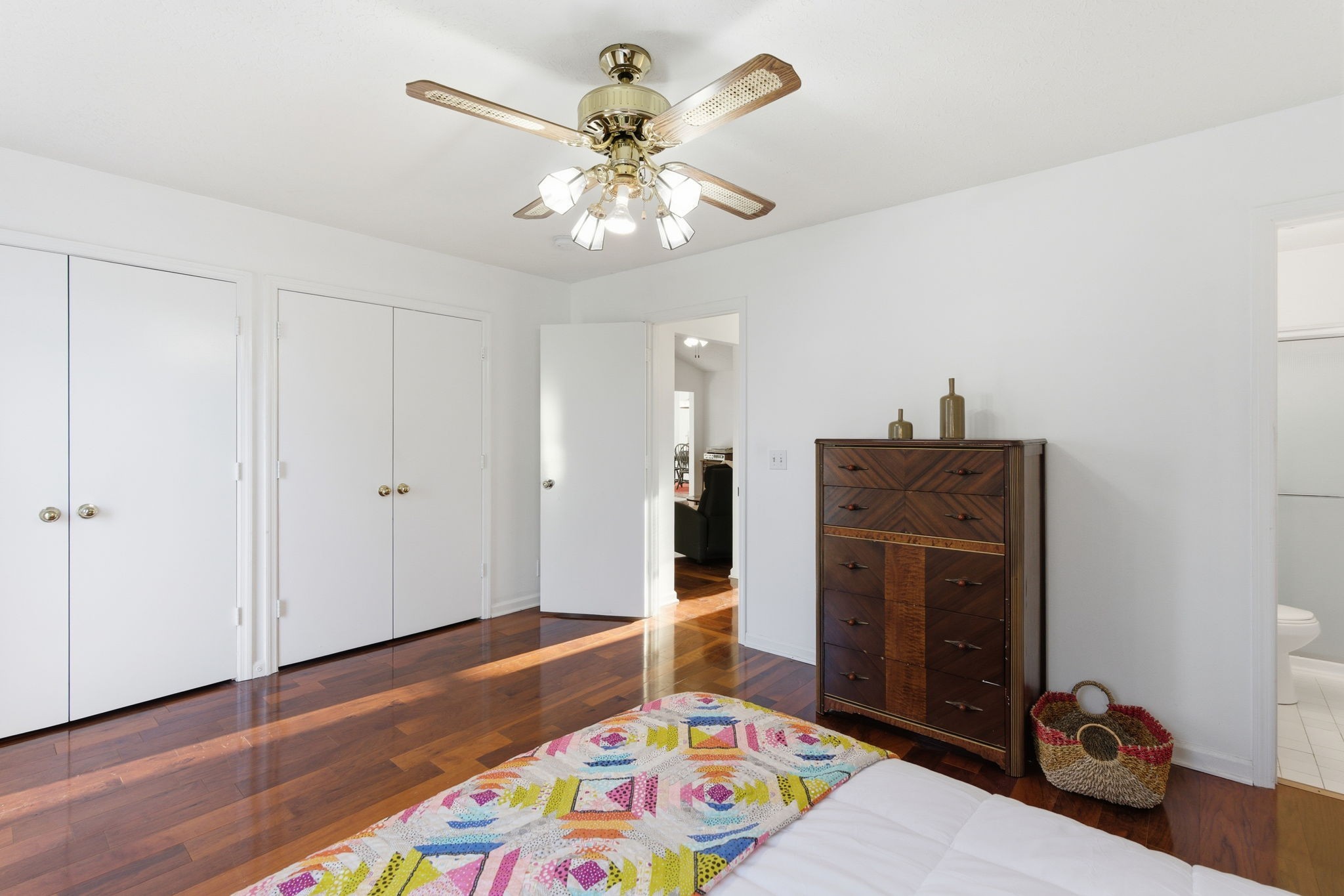 3617 Donna Kay Dr