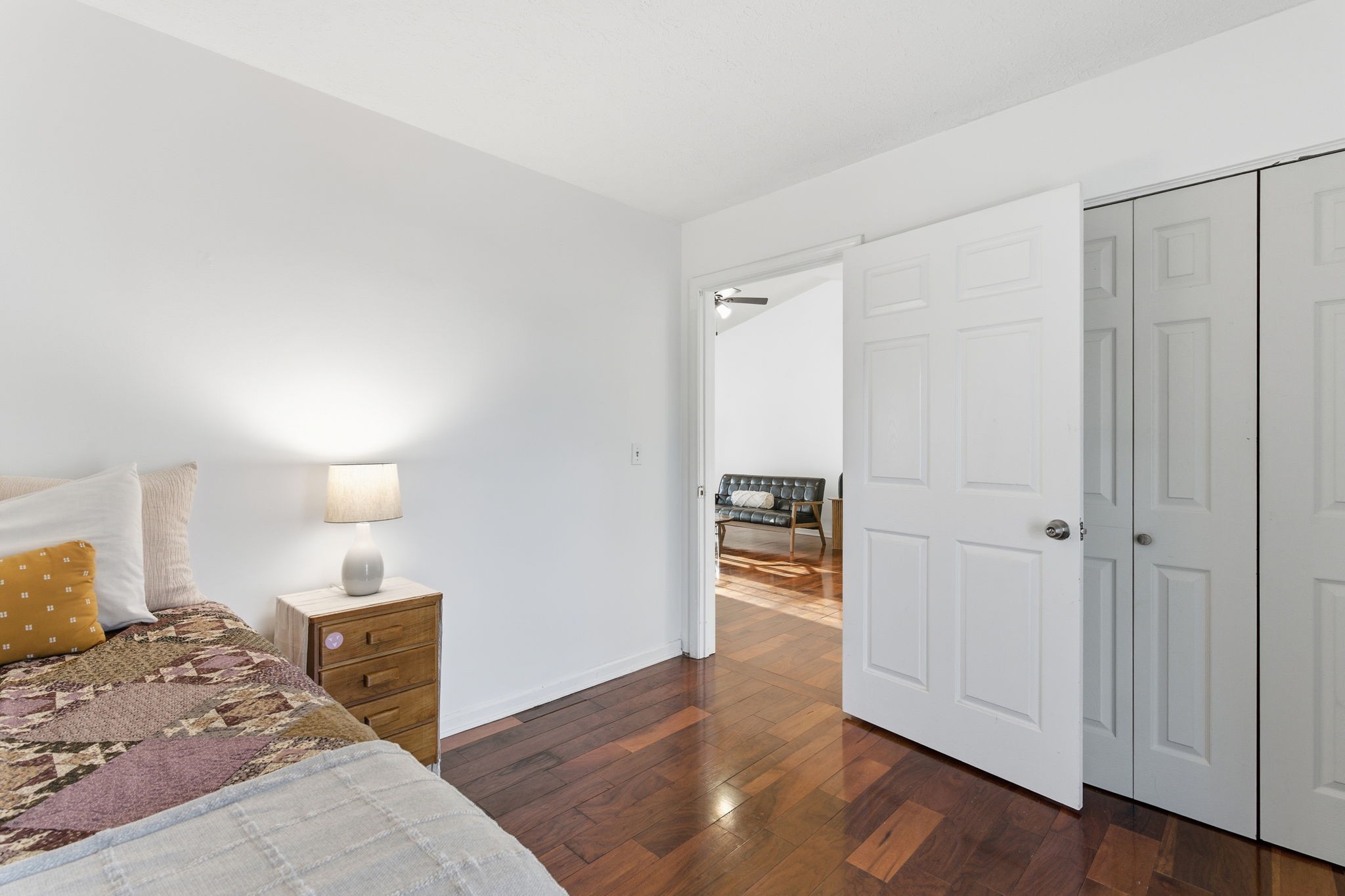 3617 Donna Kay Dr