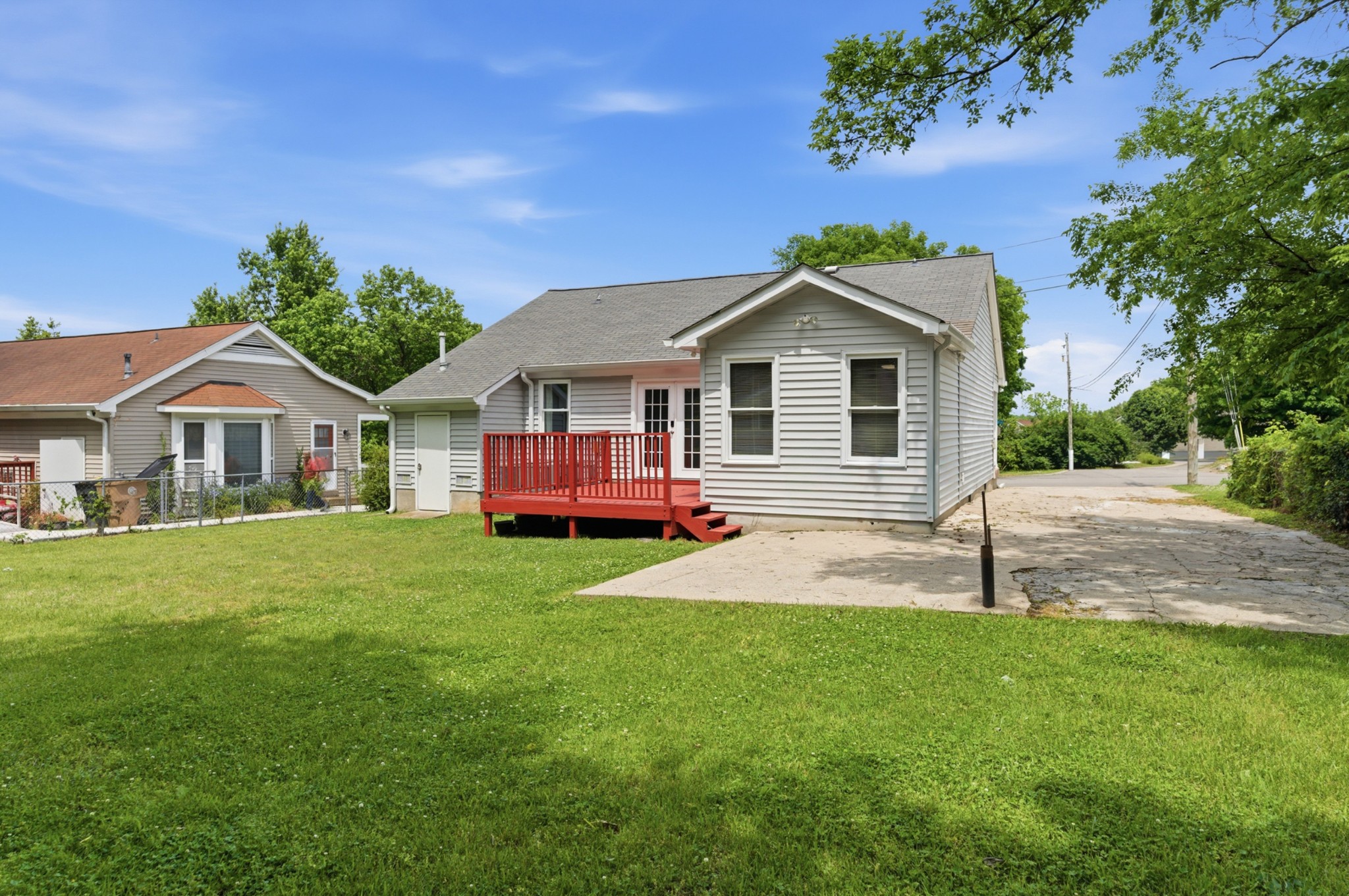 3617 Donna Kay Dr