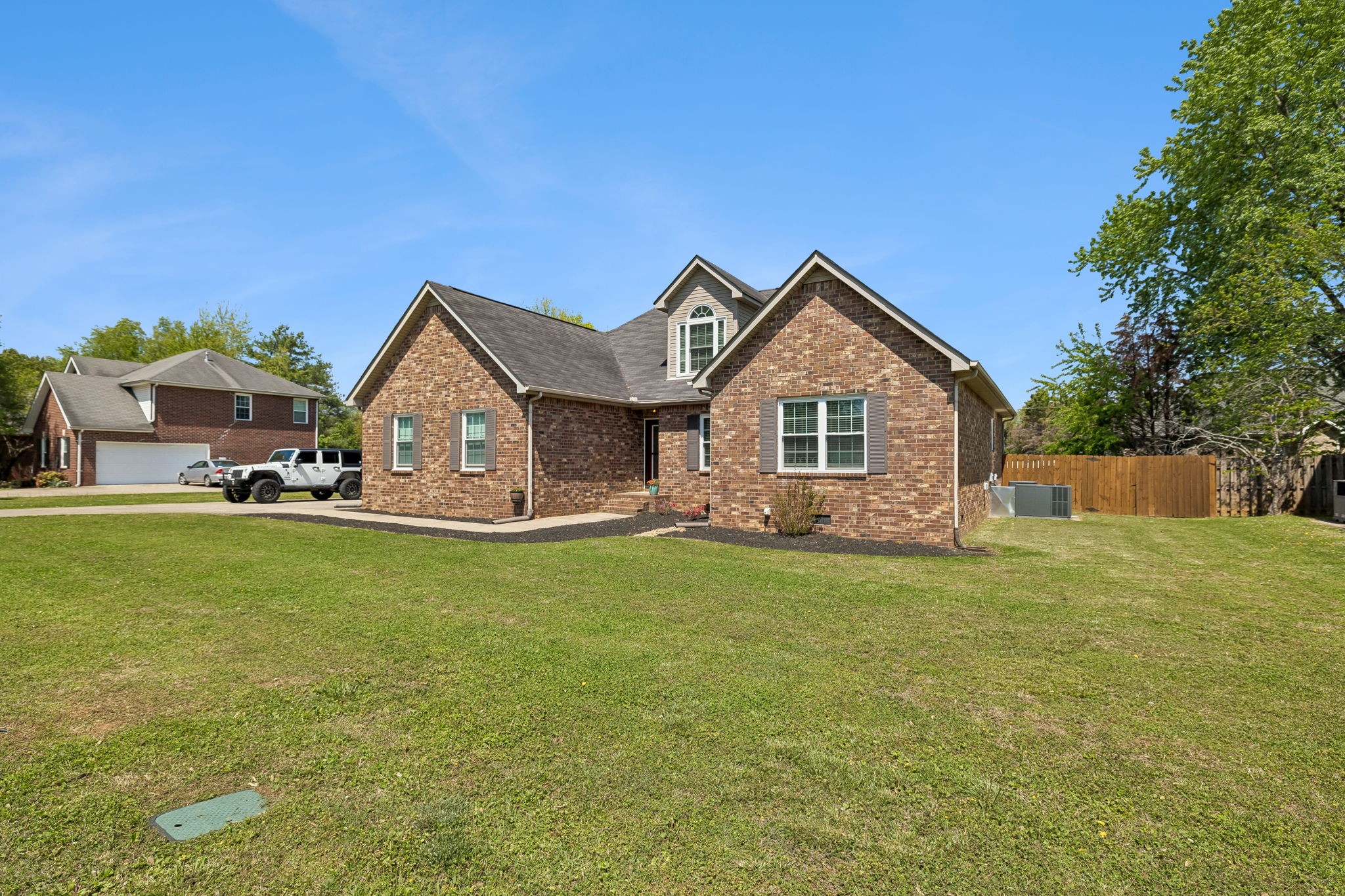 1928 Pennington Dr
