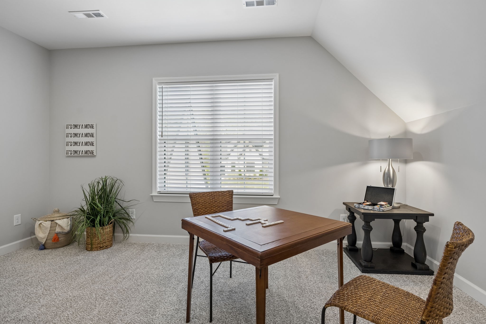 4062 San Gabriel Ln